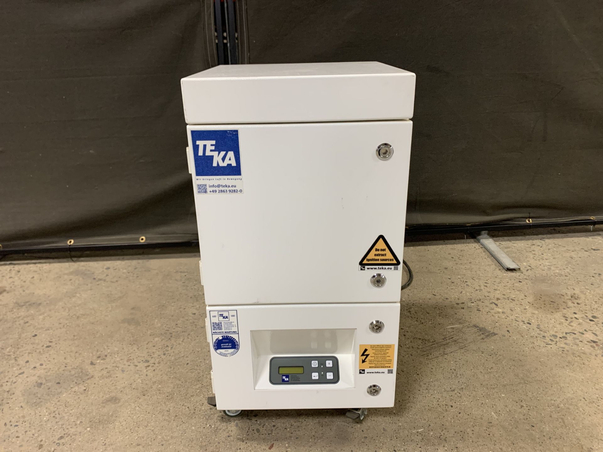 UNUSED - TEKA LMD 508 PORTABLE FUME/PARTICLE EXTRACTOR, EURO POWER CORD (EASY CONVERT TO 115V/240v)