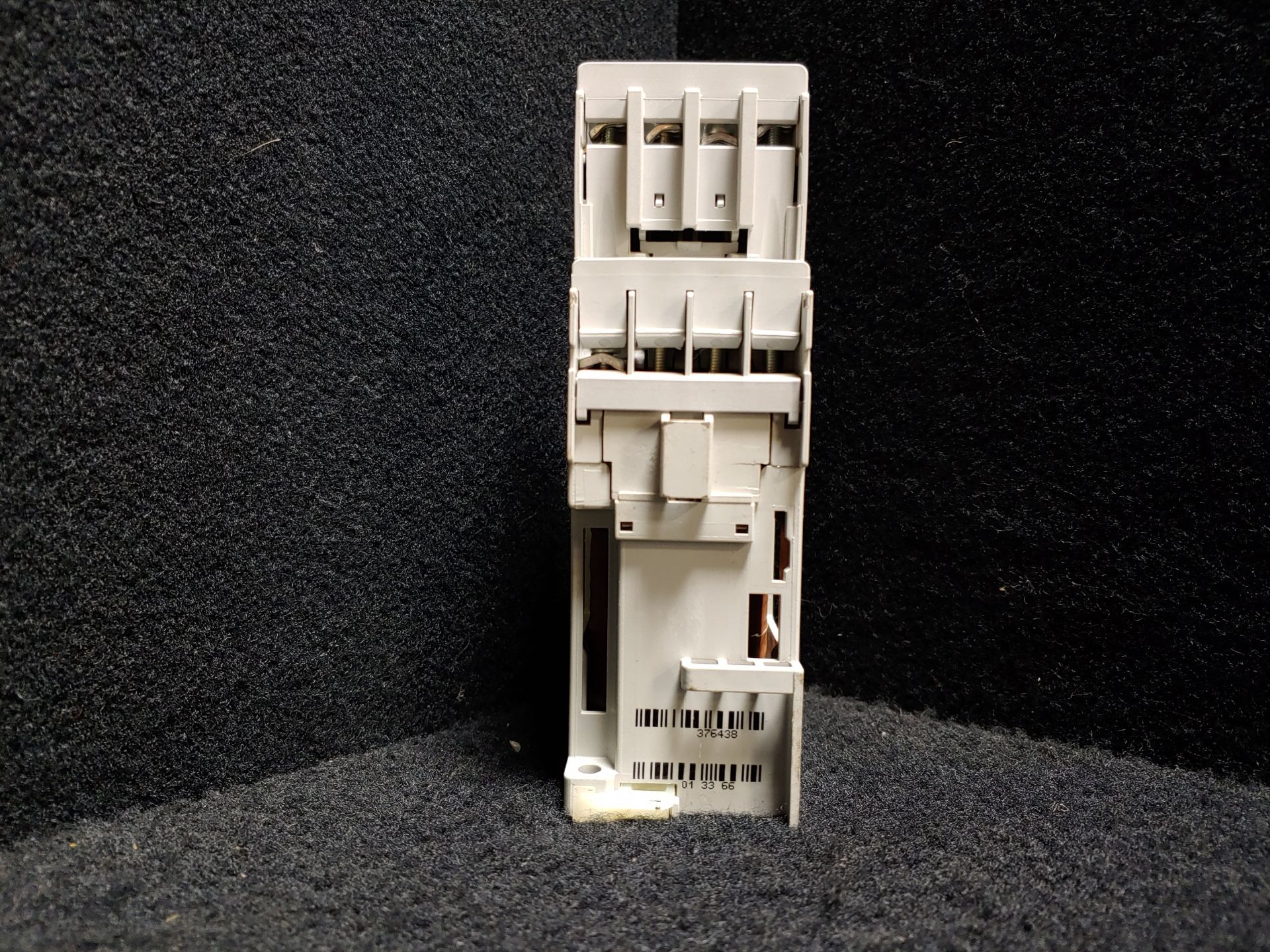 ALLEN BRADLEY 700-CFB220Z*A SAFETY CONTROL RELAY 24VDC - Image 5 of 7