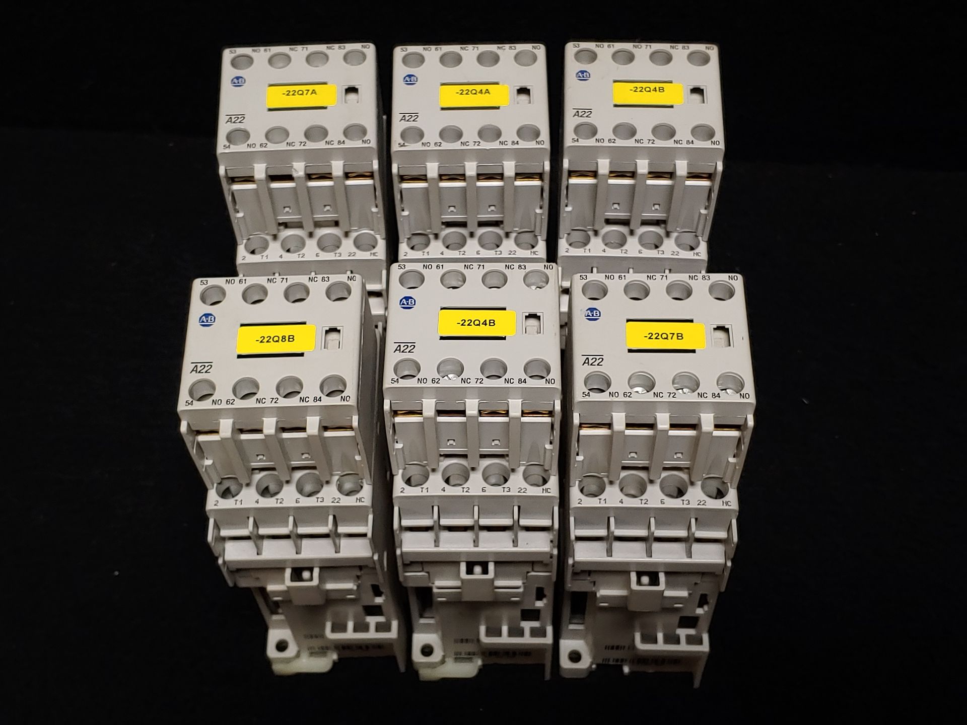 ALLEN BRADLEY 100-C09Z*01A, CONTACTOR, 9A, 380V 60Hz AC