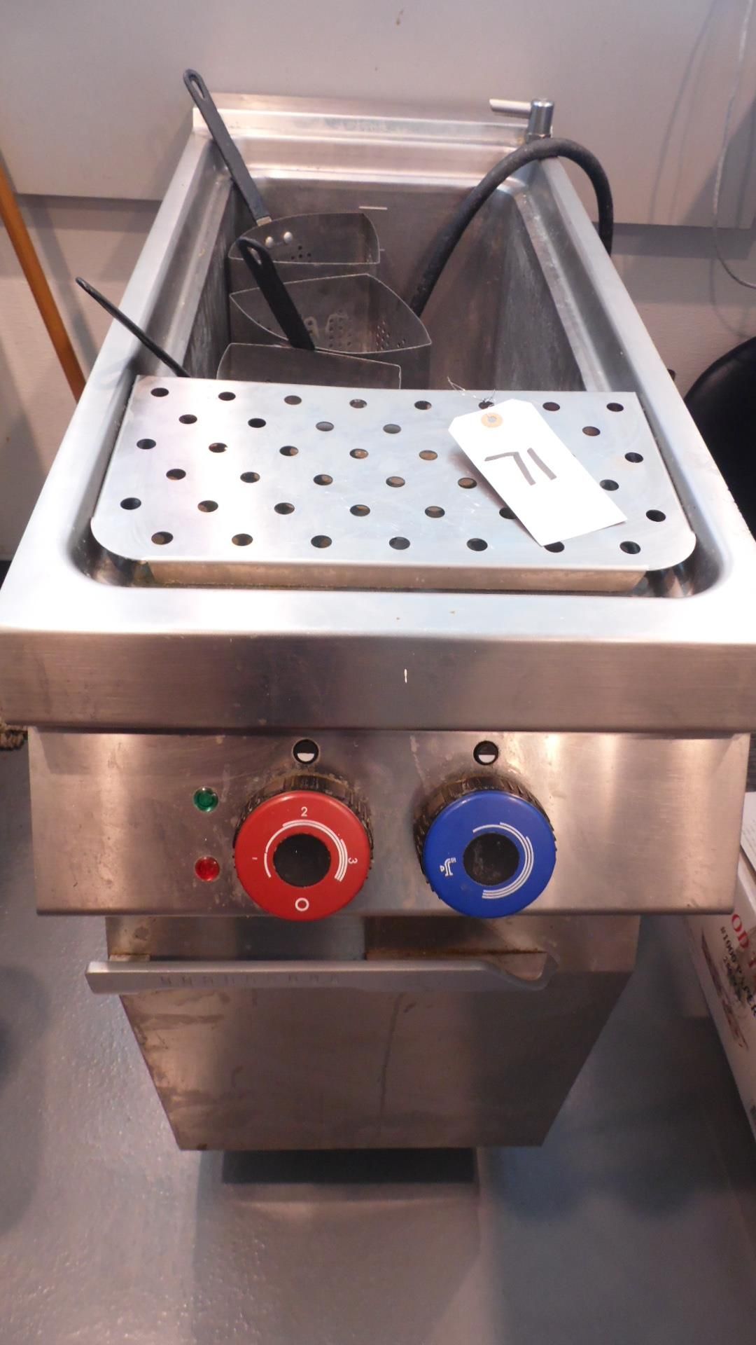 DEEP FRYER