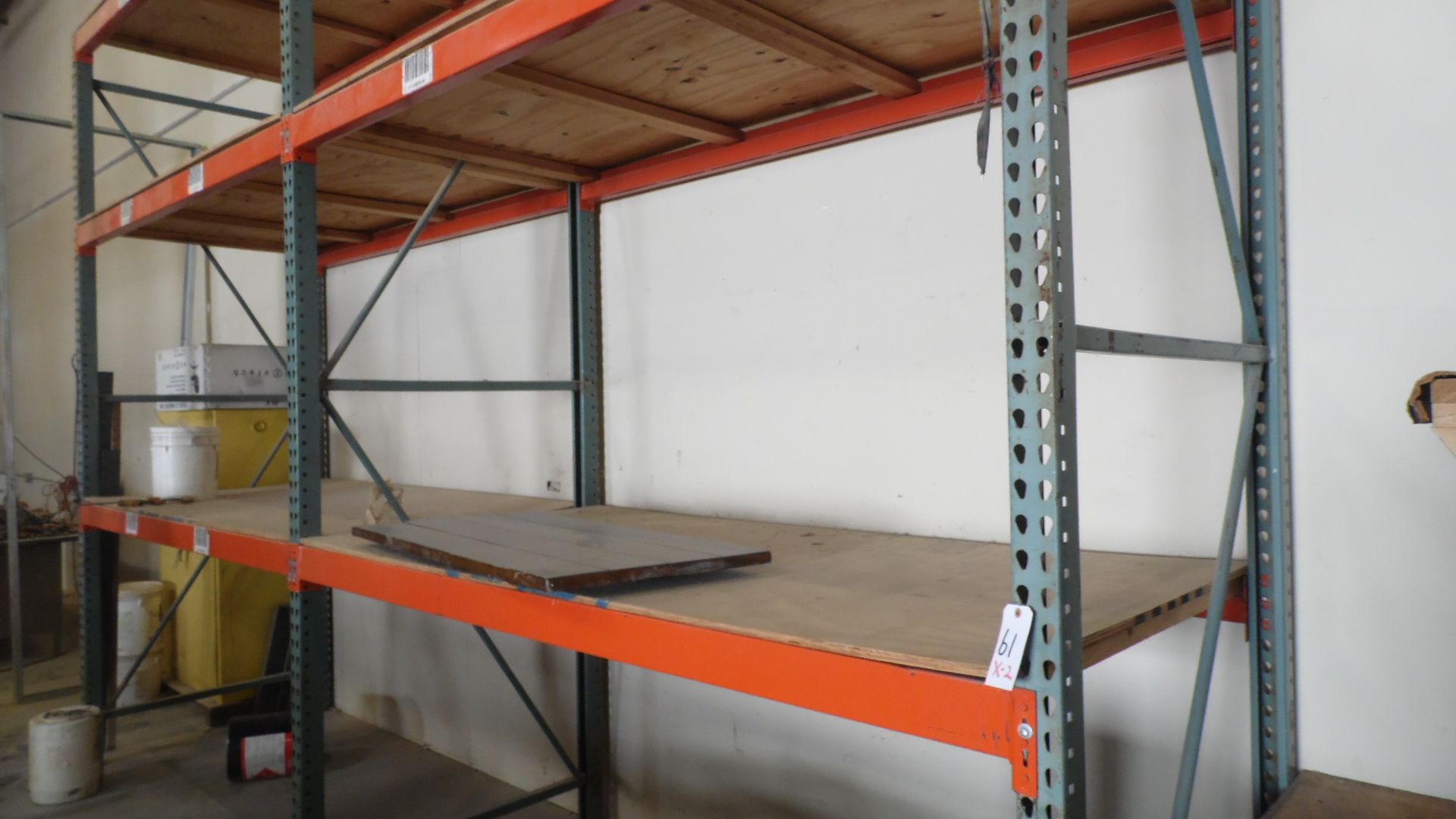 SECTIONS OF PALLET RACKING