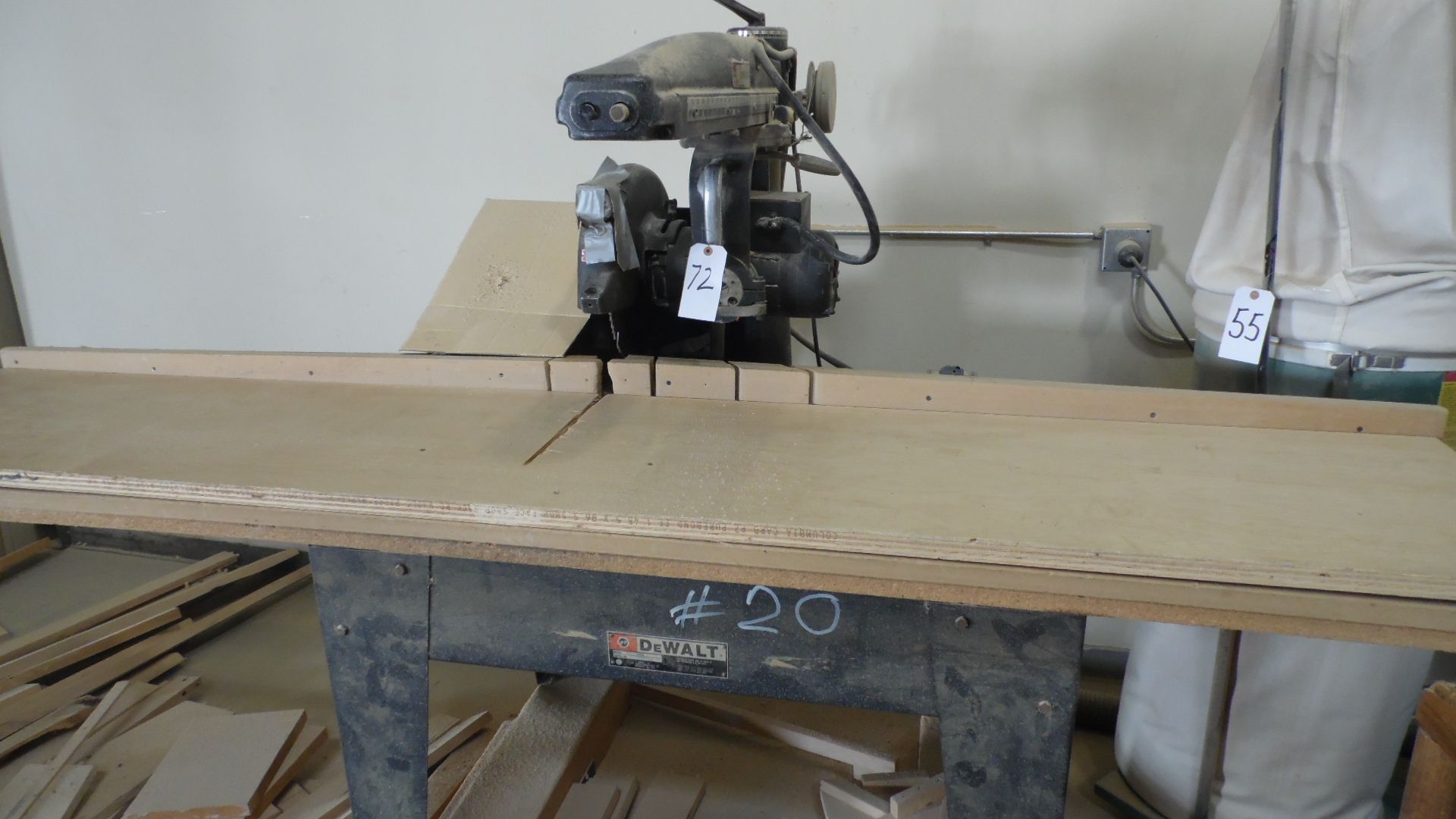 DEWALT RADIAL ARM SAW