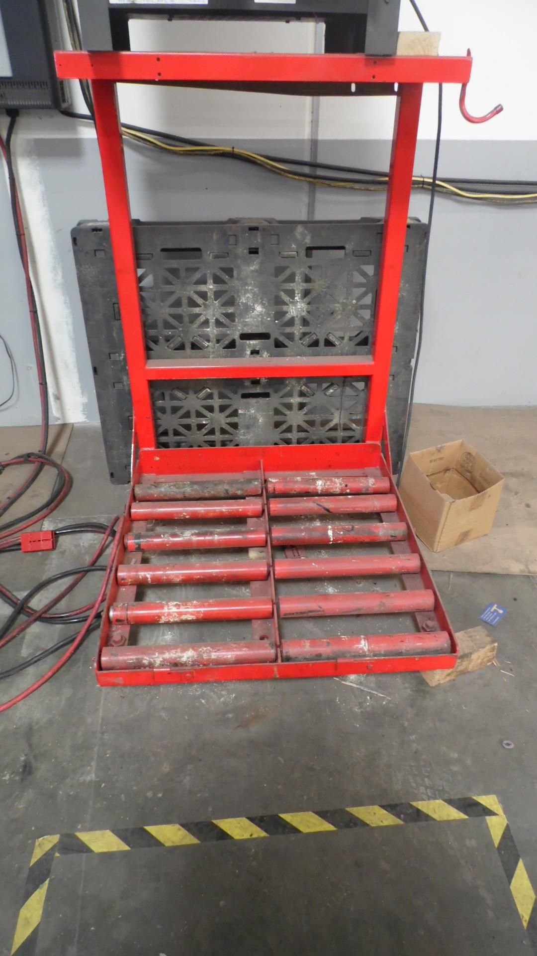 RED ROLLING BATTERY RACK