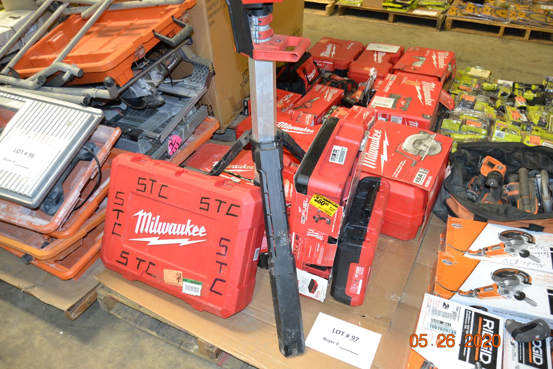 MILWAUKEE ASSORTED LOT, IMPACT DRIVER, CIRCULAR SAW, HEAT GUN, SAWZALL, TOWER LIGHT, ROTARY HAMMER