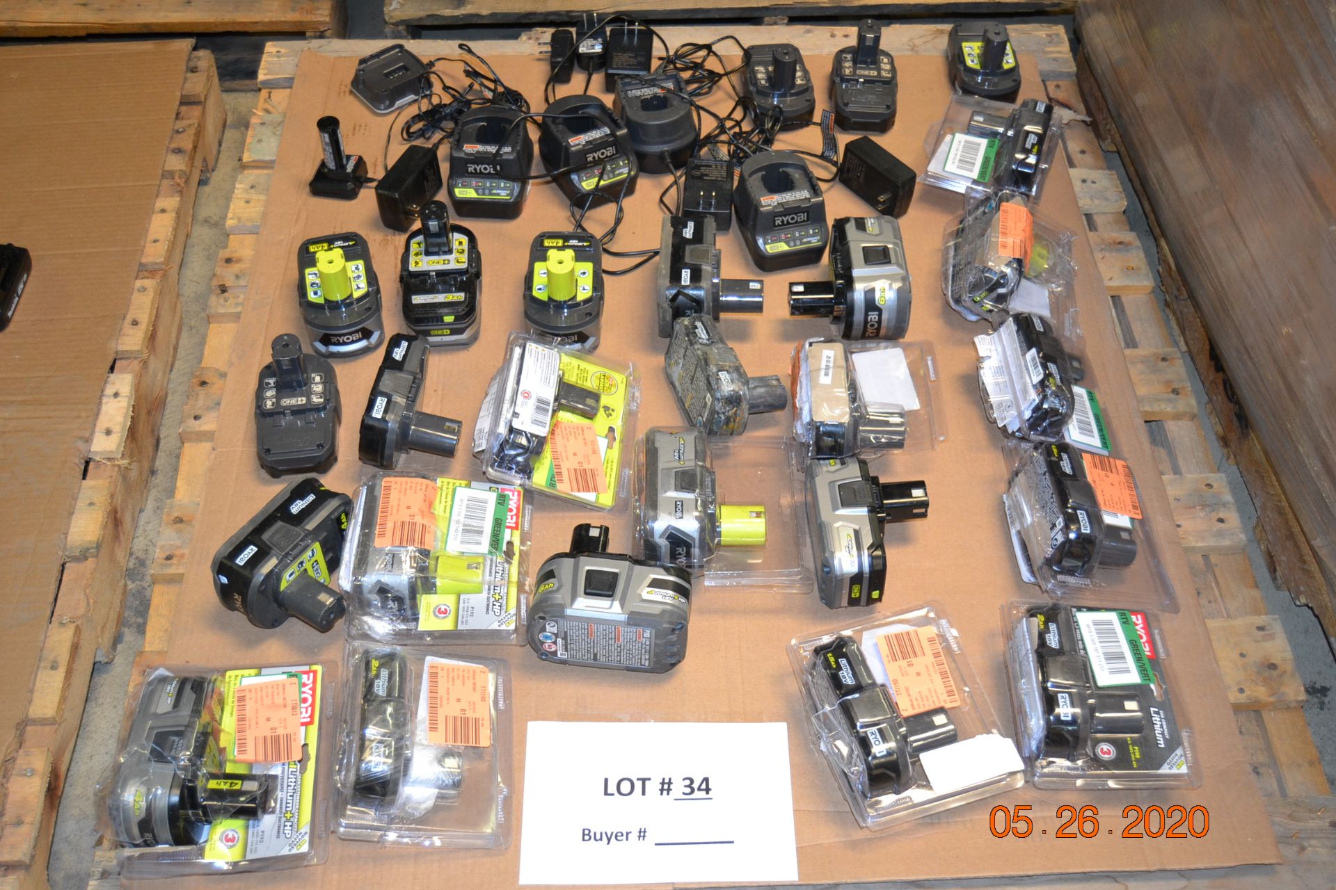 ASSORTED RYOBI BATTERIES AND CHARGERS (26PCS)