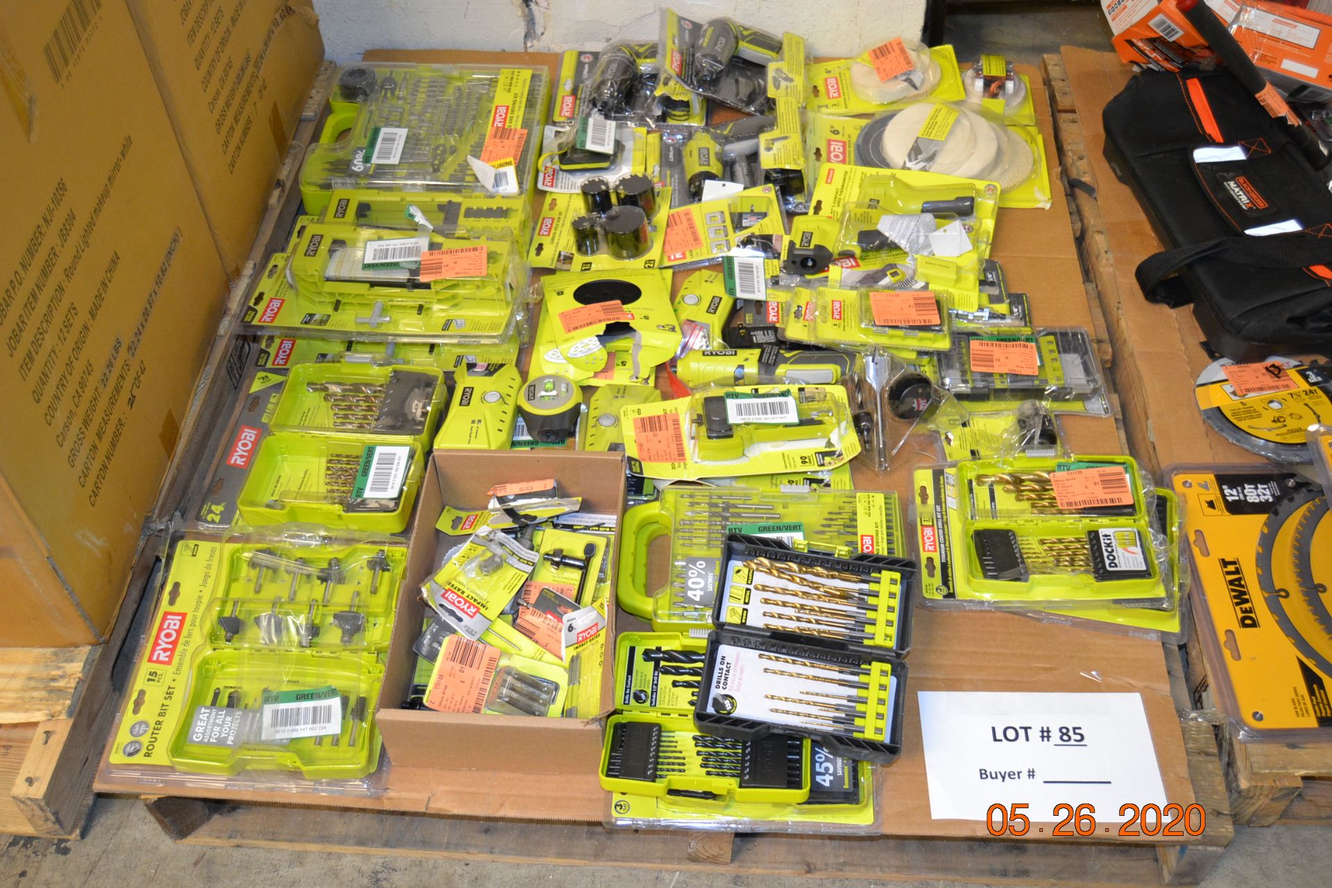 RYOBI ASSORTED LOT, DRILL BITS, ROUTER BITS, INFARED THERMOMETOR, LASER LEVEL, BUFFING AND POLISHING