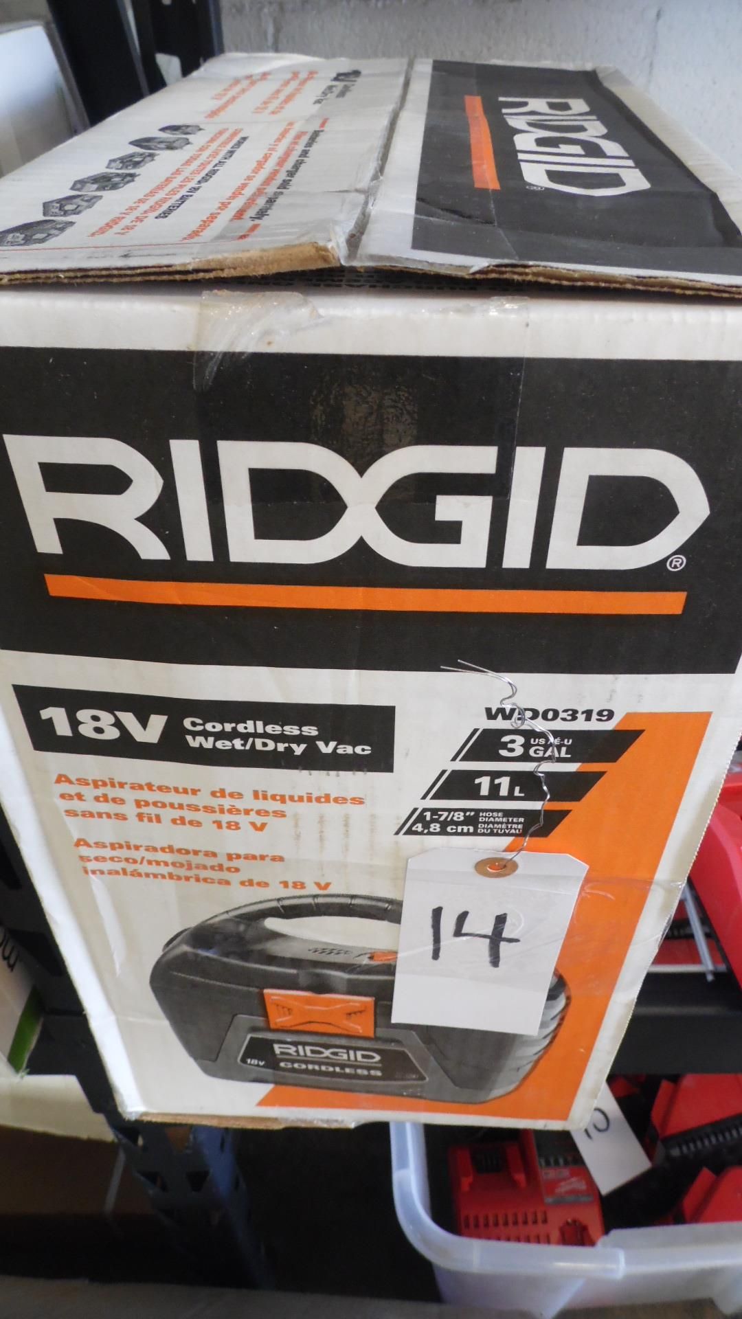 RIDGID 18V CORDLESS WET/DRY VAC (Tested, works}