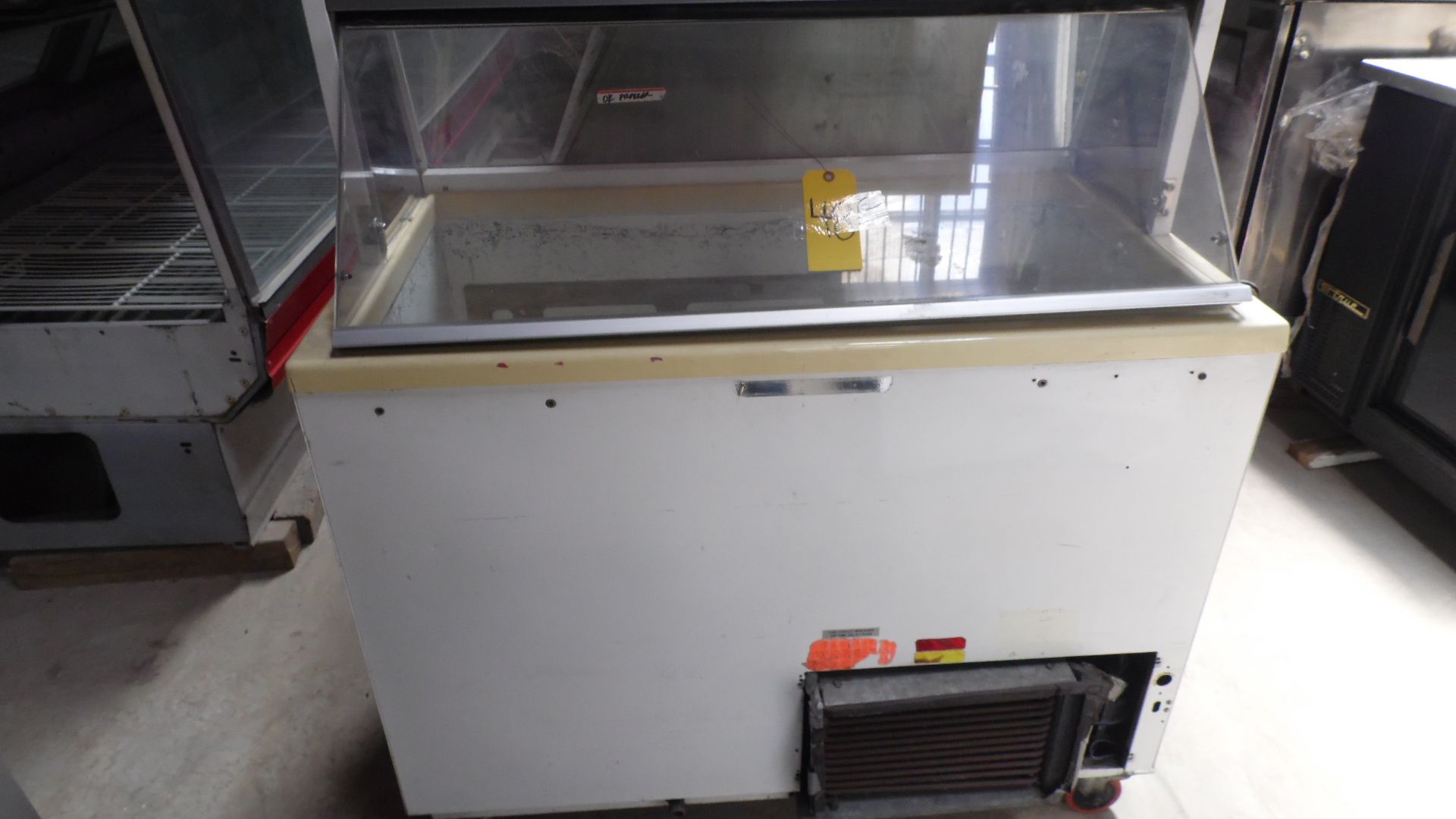 4-FT. REACH-IN ICE CREAM FREEZER