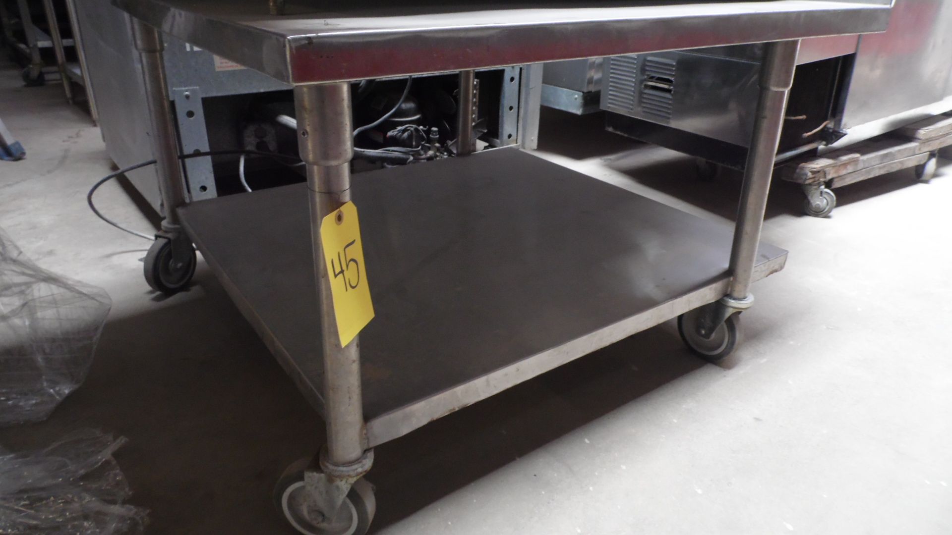 39" ROLLING STAINLESS TABLE