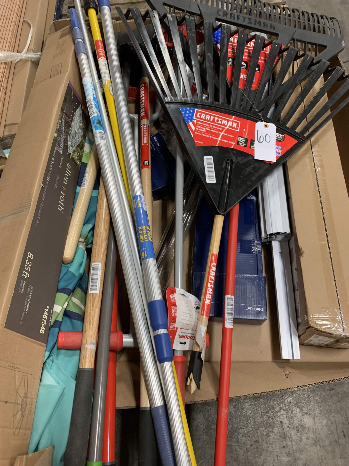 Pallet of Long Handle Garden Tools