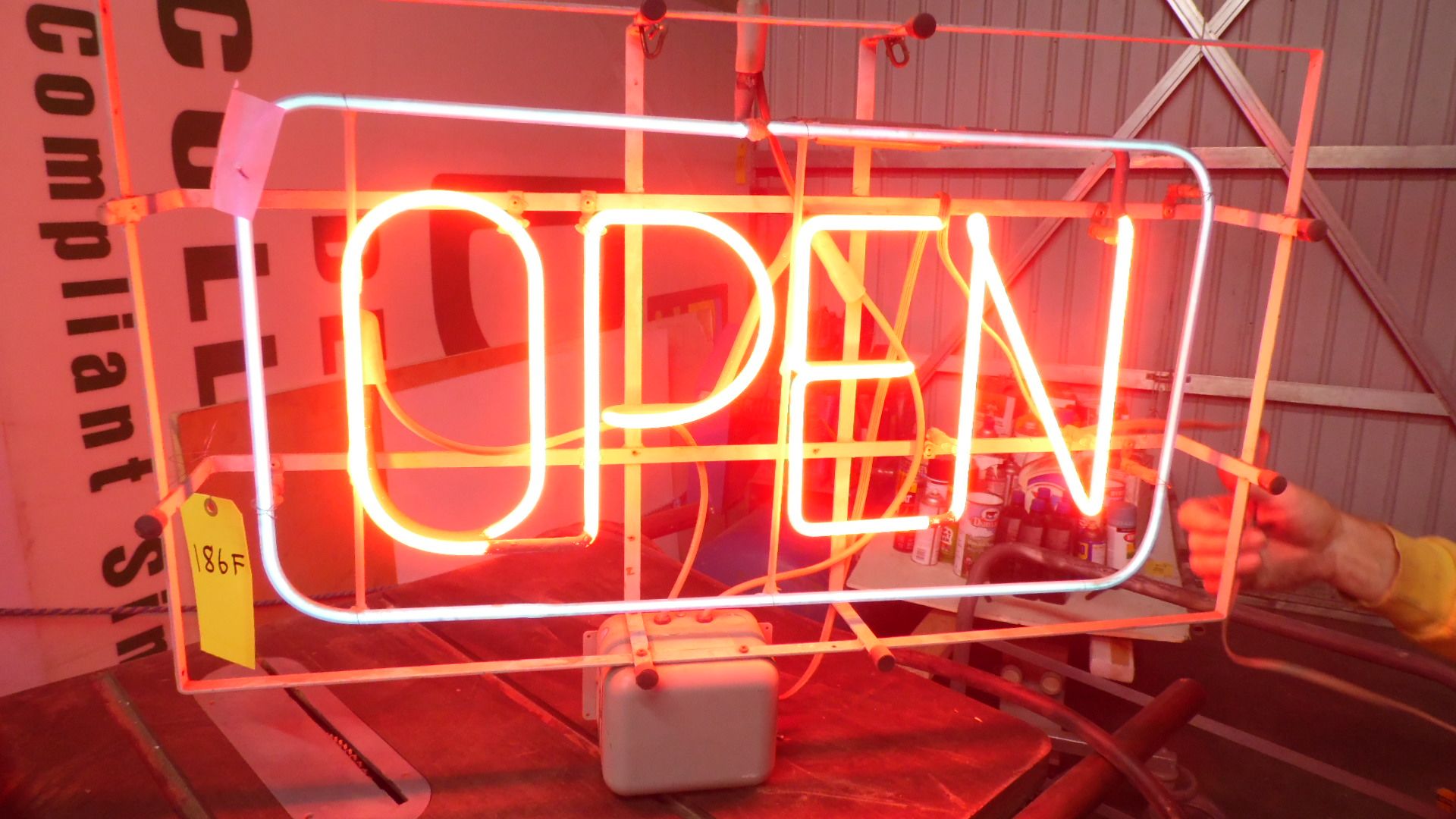 OPEN NEON (GOOD)