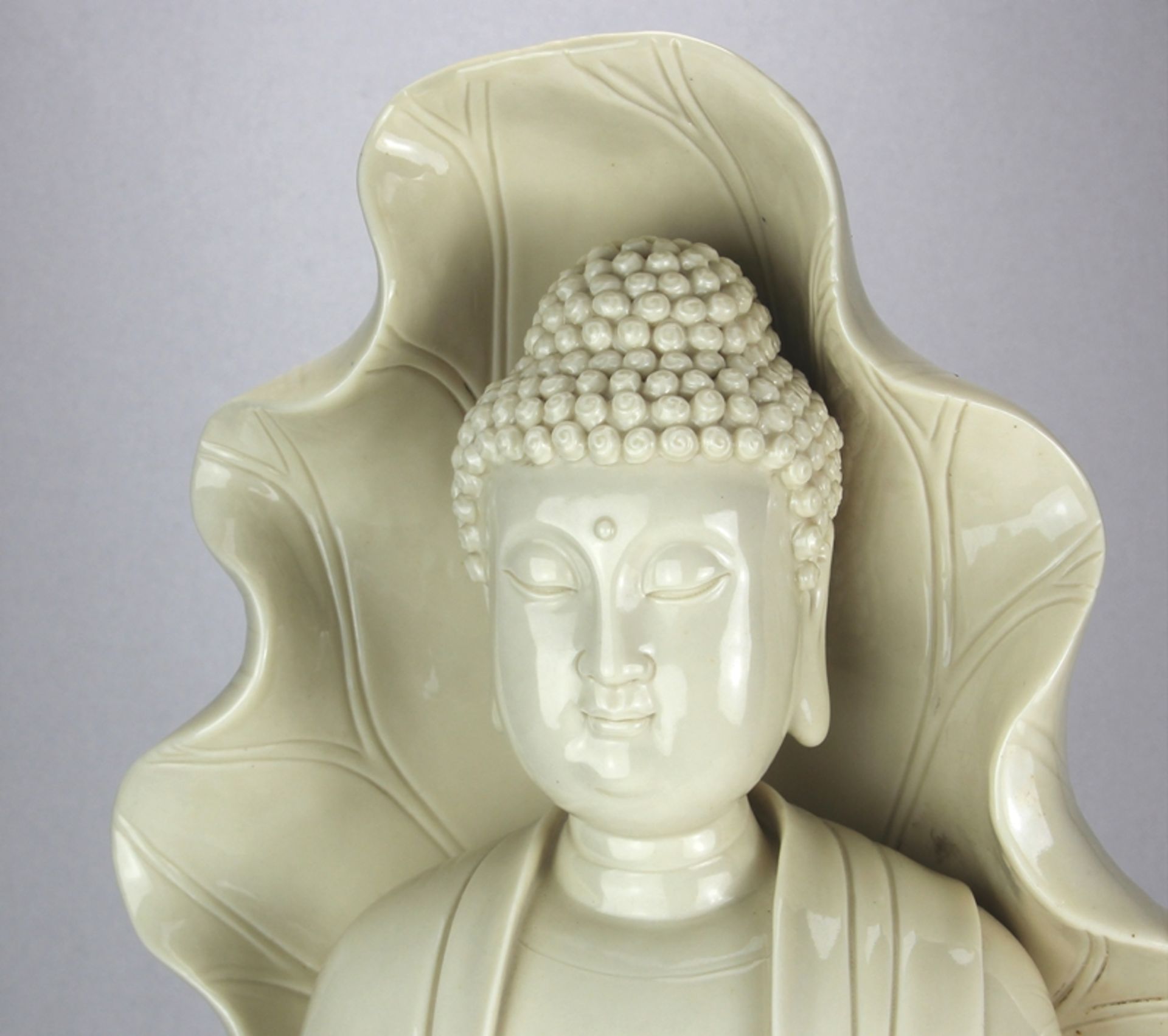 Buddha Figur - Bild 4 aus 7