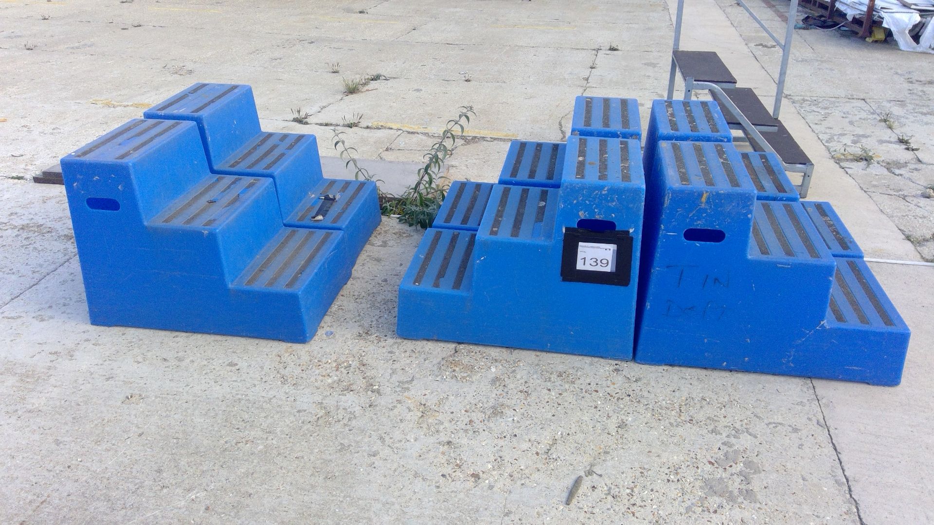 6 blue plastic access steps