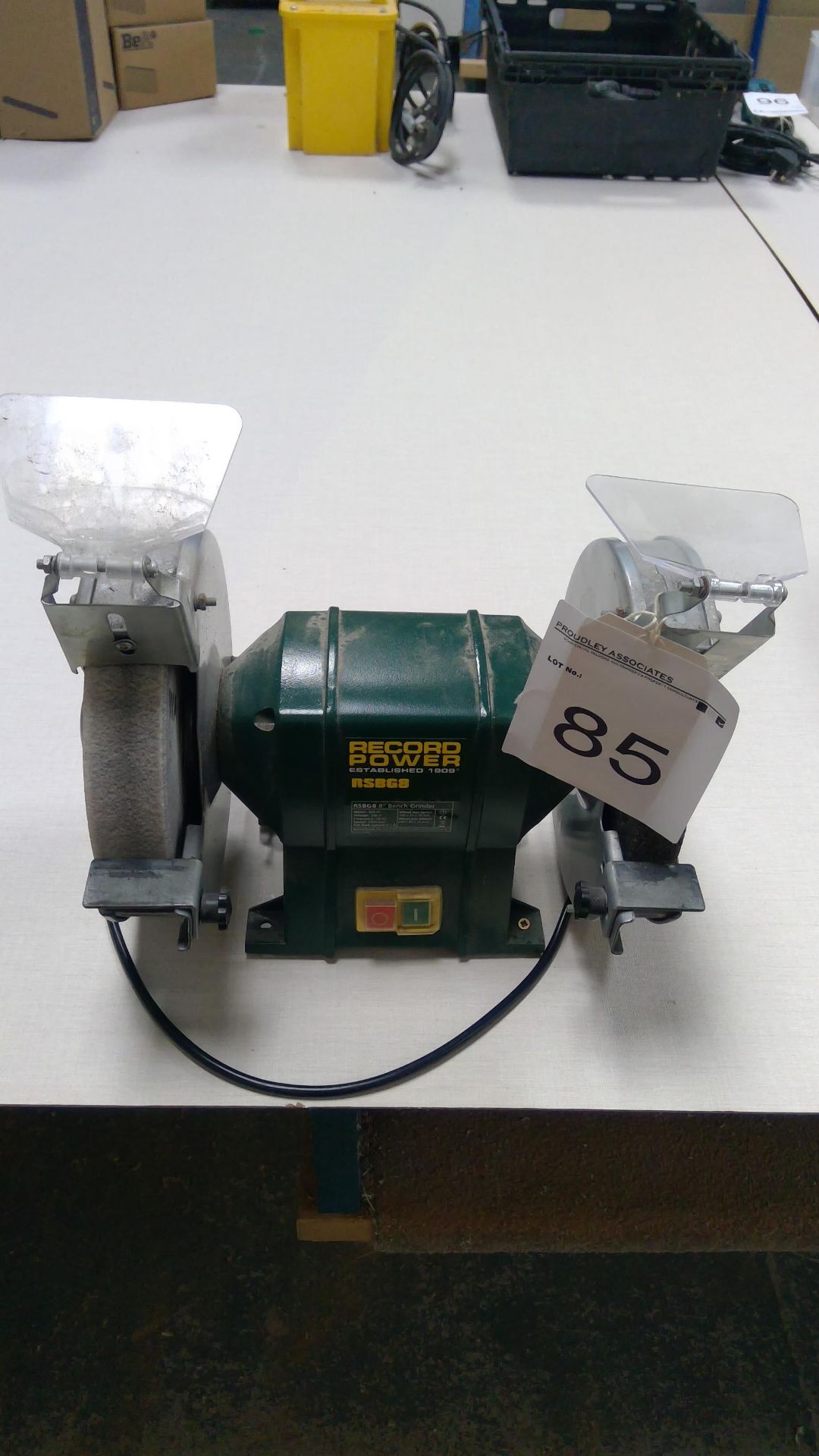 Record Power RSBG8 240v bench mounted 8" dual wheel grinder