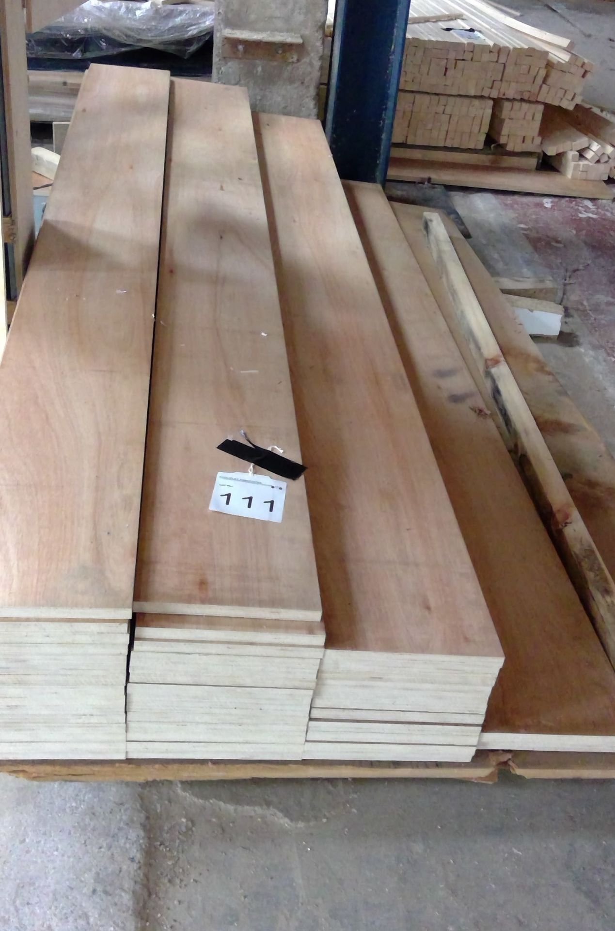 Quantity of 2.4m x 240mm x 18mm plywood planks