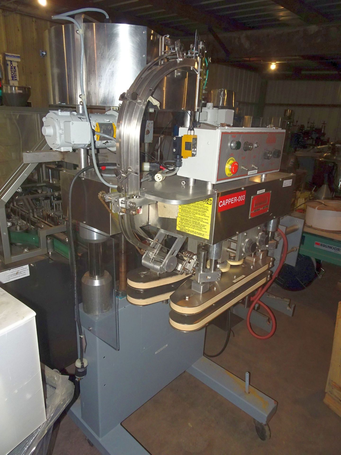 Kaps-All Model E Capper with Vibratory Feeder Bowl sn 3342 - Image 3 of 5