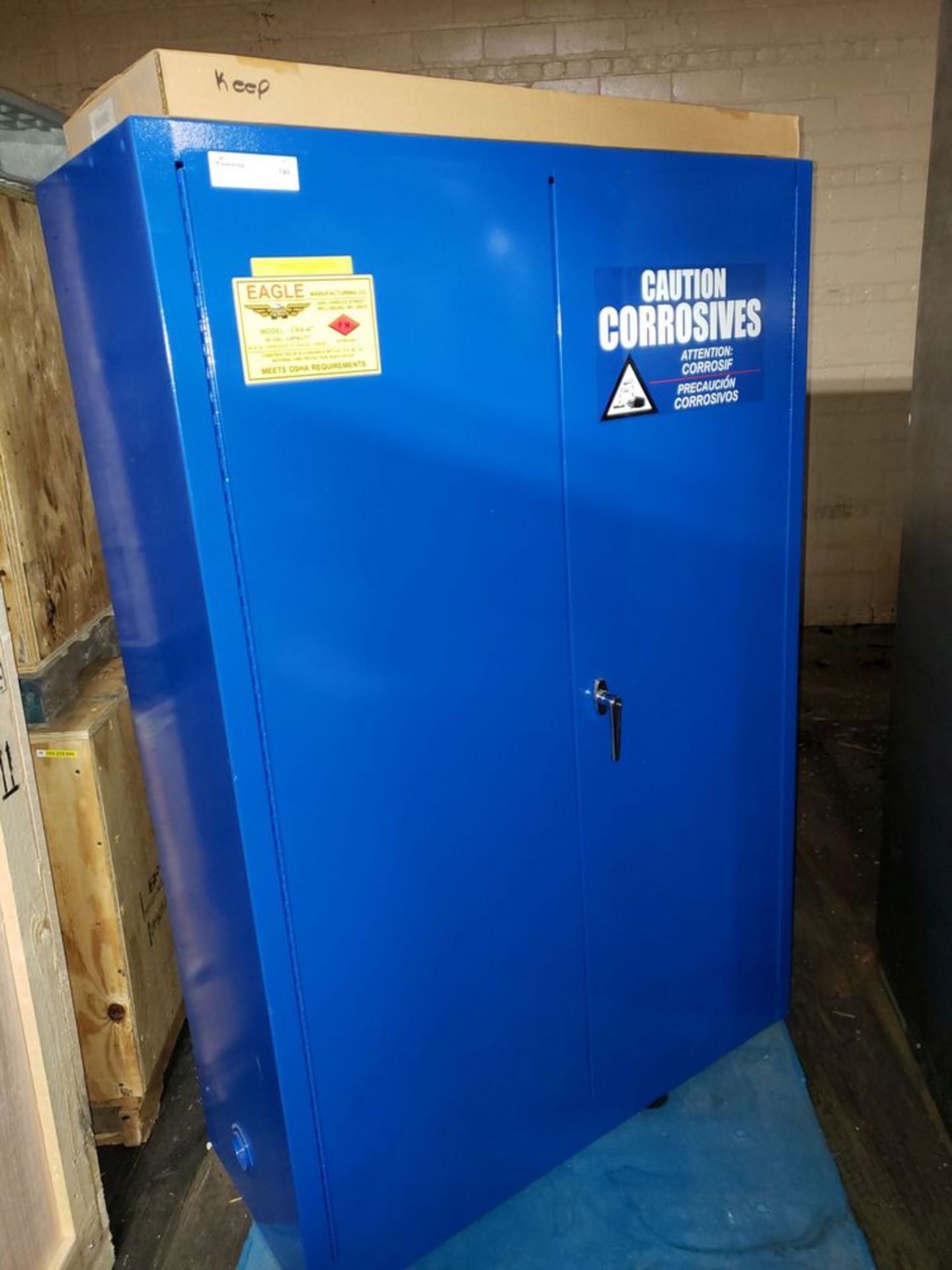 Un Eagle Corrosives containment cabinet, 45 gal capacity, model CRA-47