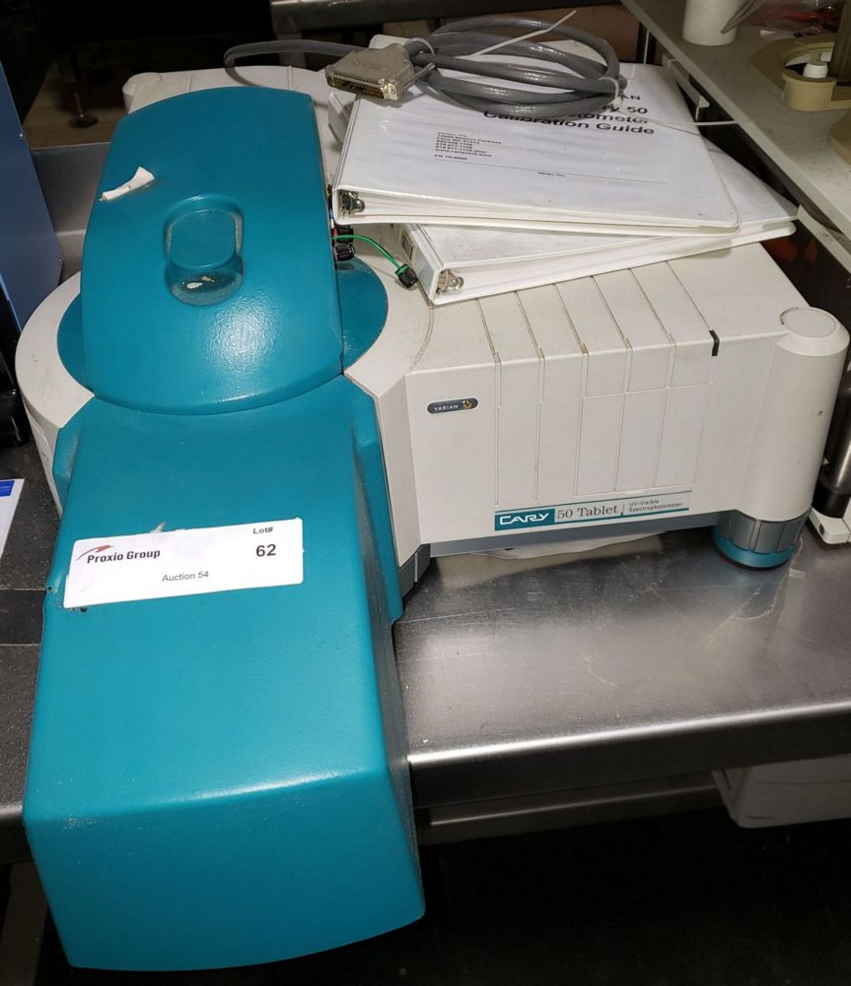 Varian UV Spectrometer, model Cary 50, serial #EL04103078. - Image 2 of 6