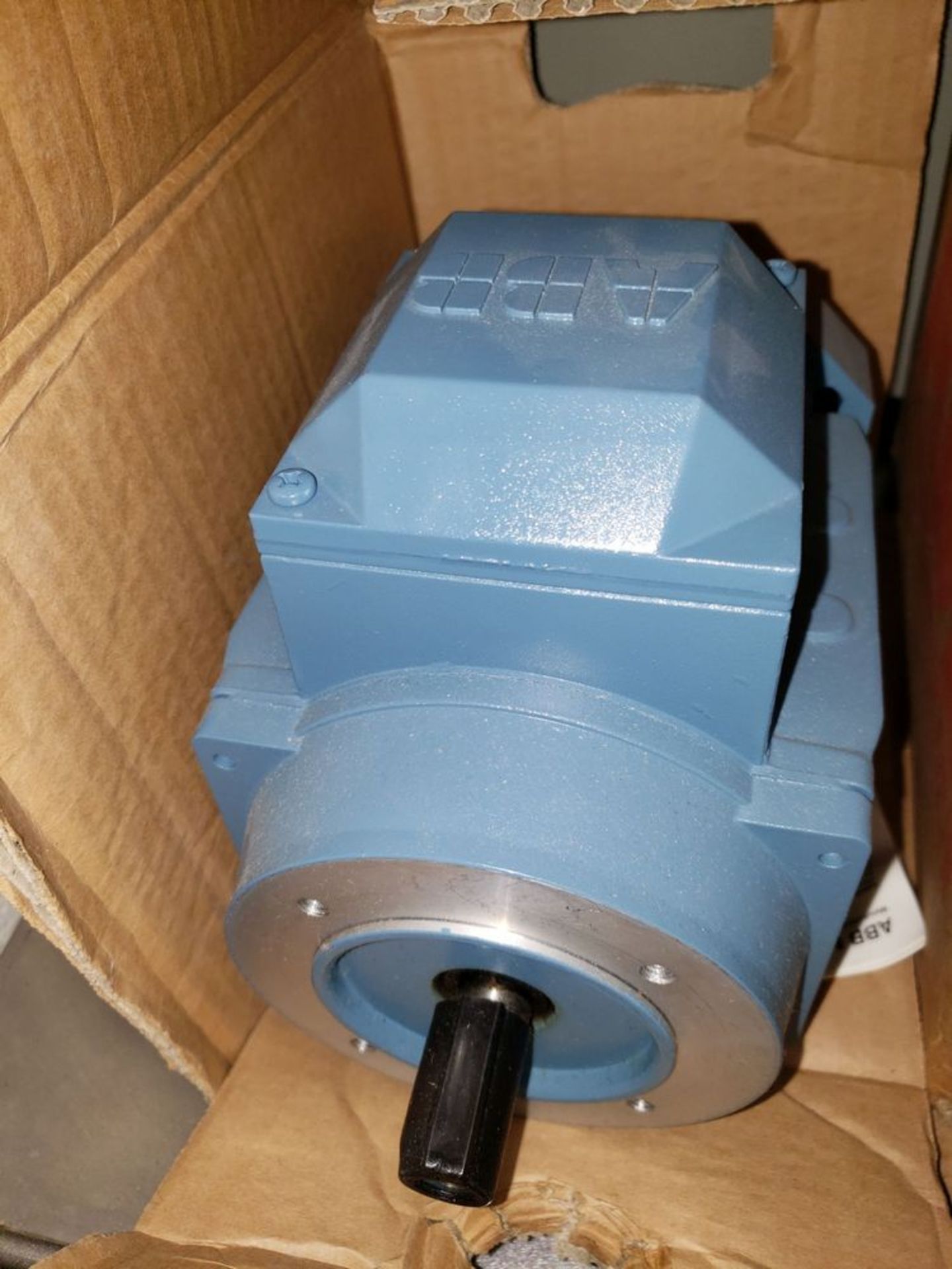 Lot of (2) ABB DC motors, with (1) gearbox, un in boxes, 0.37 and 0.45 kW motors. - Image 9 of 12