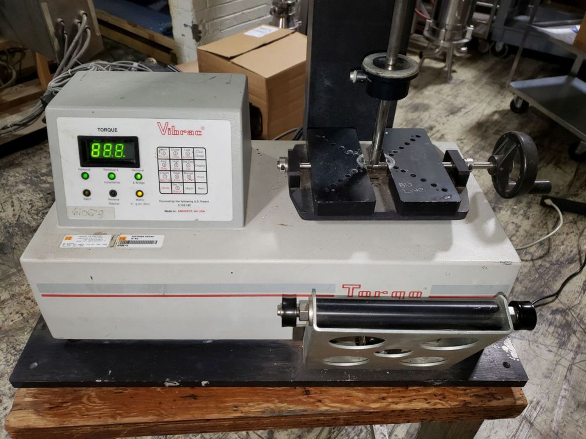 Vibrac cap torque tester, model 1520A, rated 50# with controls, serial# 940066. - Image 2 of 10