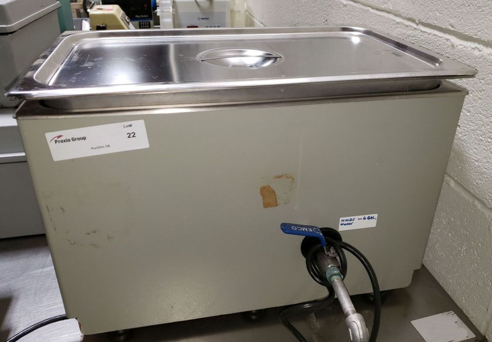 Branson Ultrasonic Cleaner, Model B-92-H, with (2) baskets