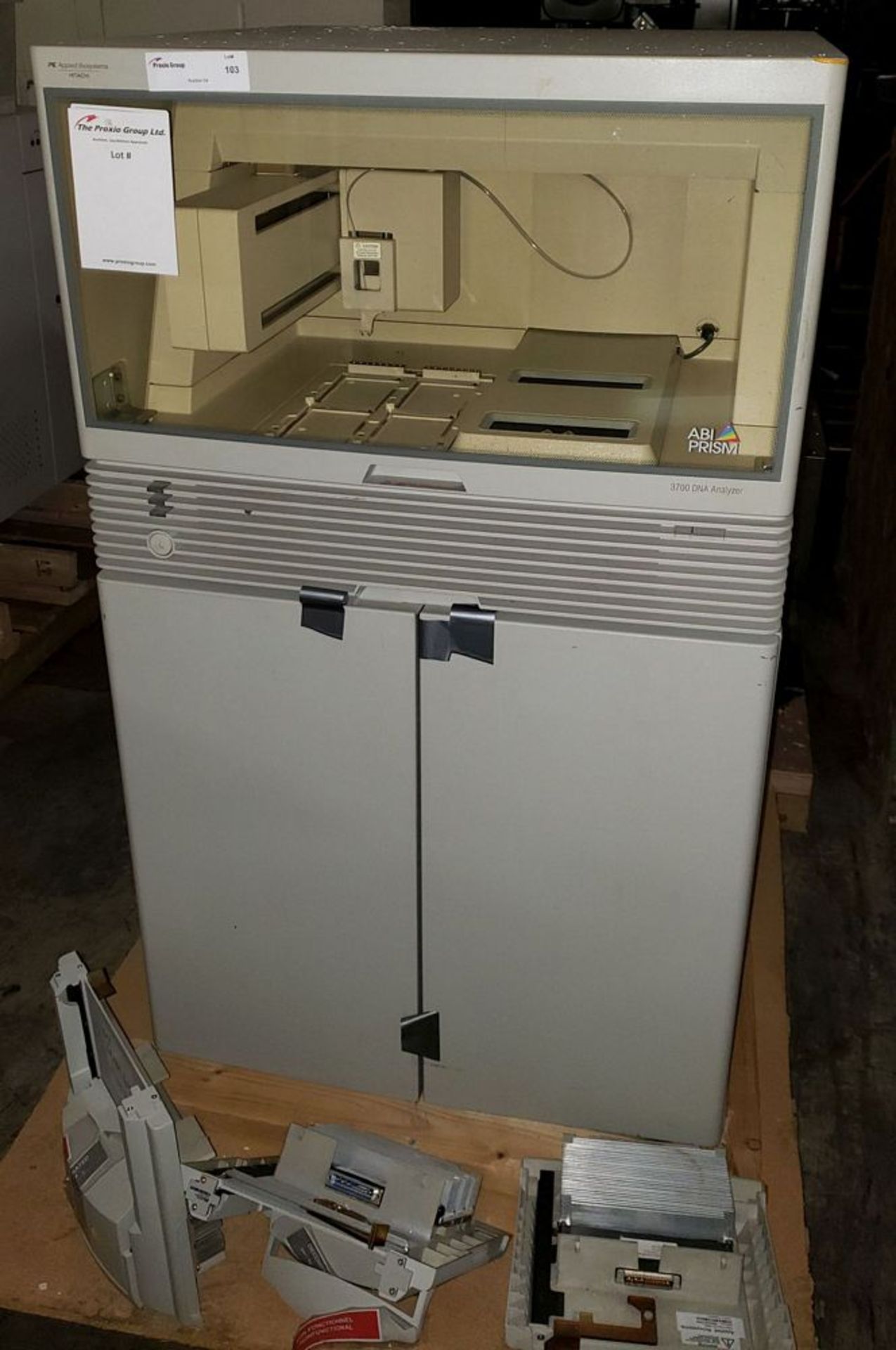 PE Applied Biosystems ABI Prism 3700 DNA analyzer automated, 3000 W