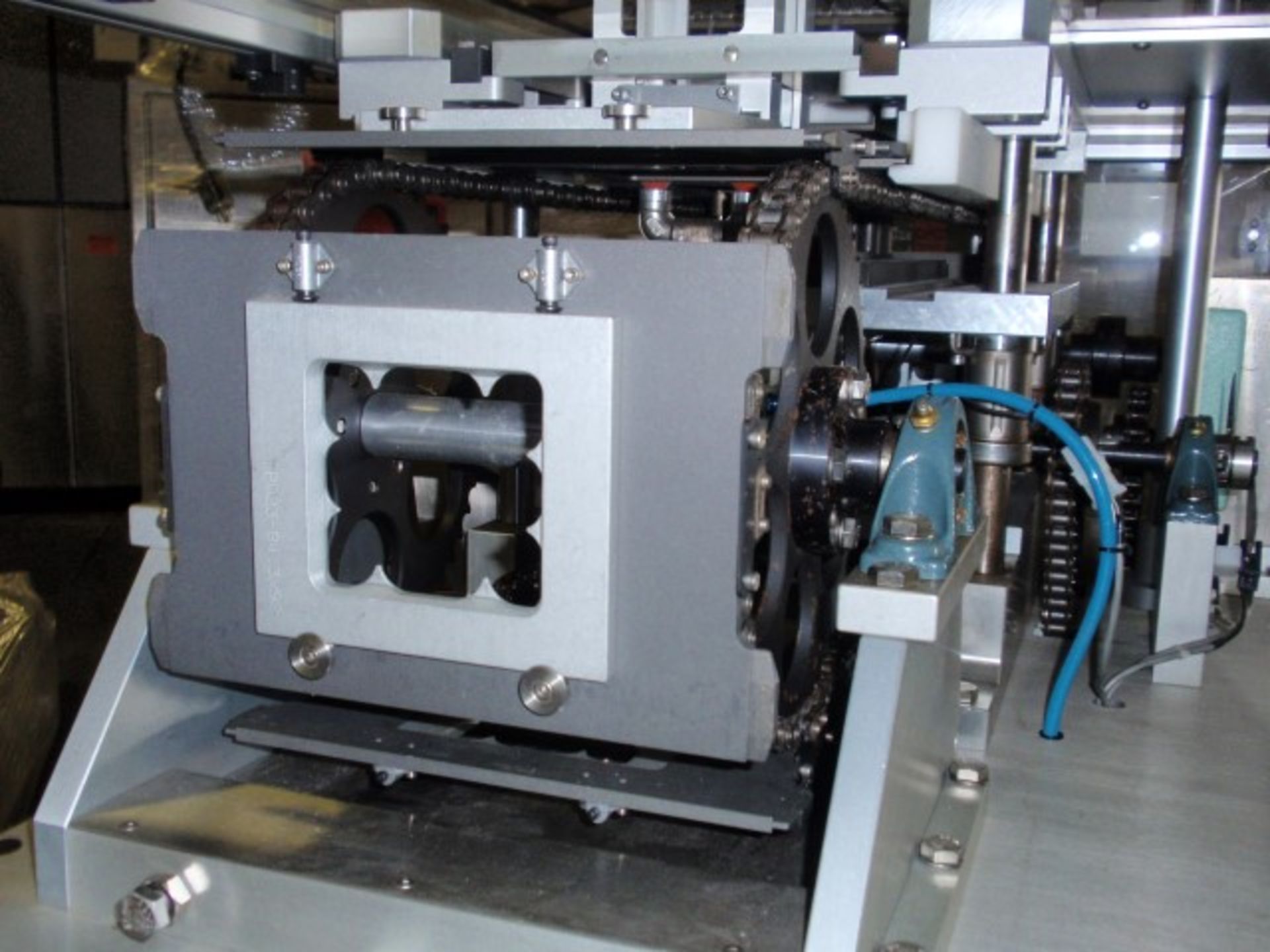 GEMEL MR. DEBLISTER MACHINE, RATED FOR UP TO 4800 CARDS PER HOUR - Image 4 of 6