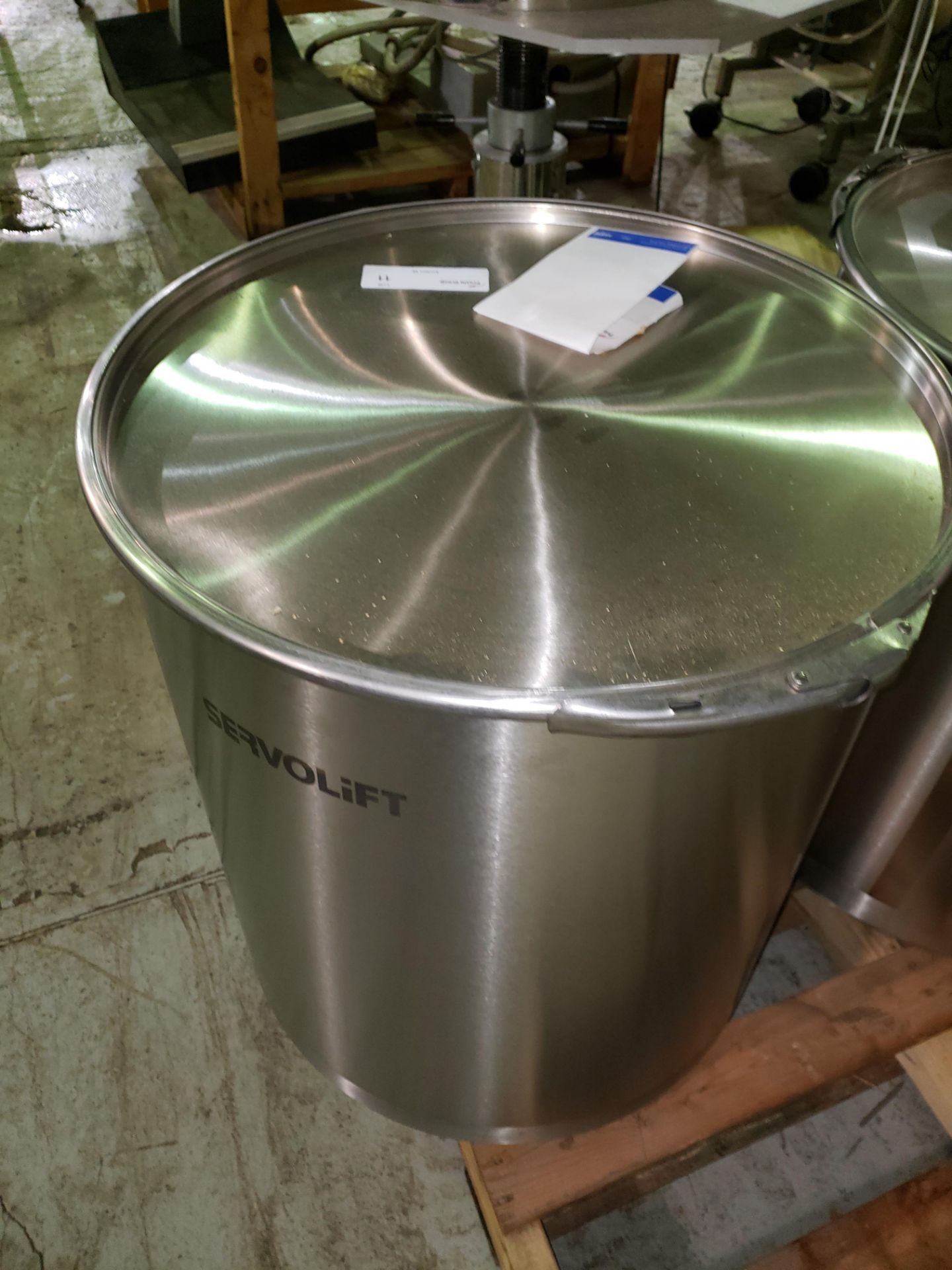 Servolift Mixing Bin, s/s construction, 22" diameter x 24" straight side - Image 2 of 2