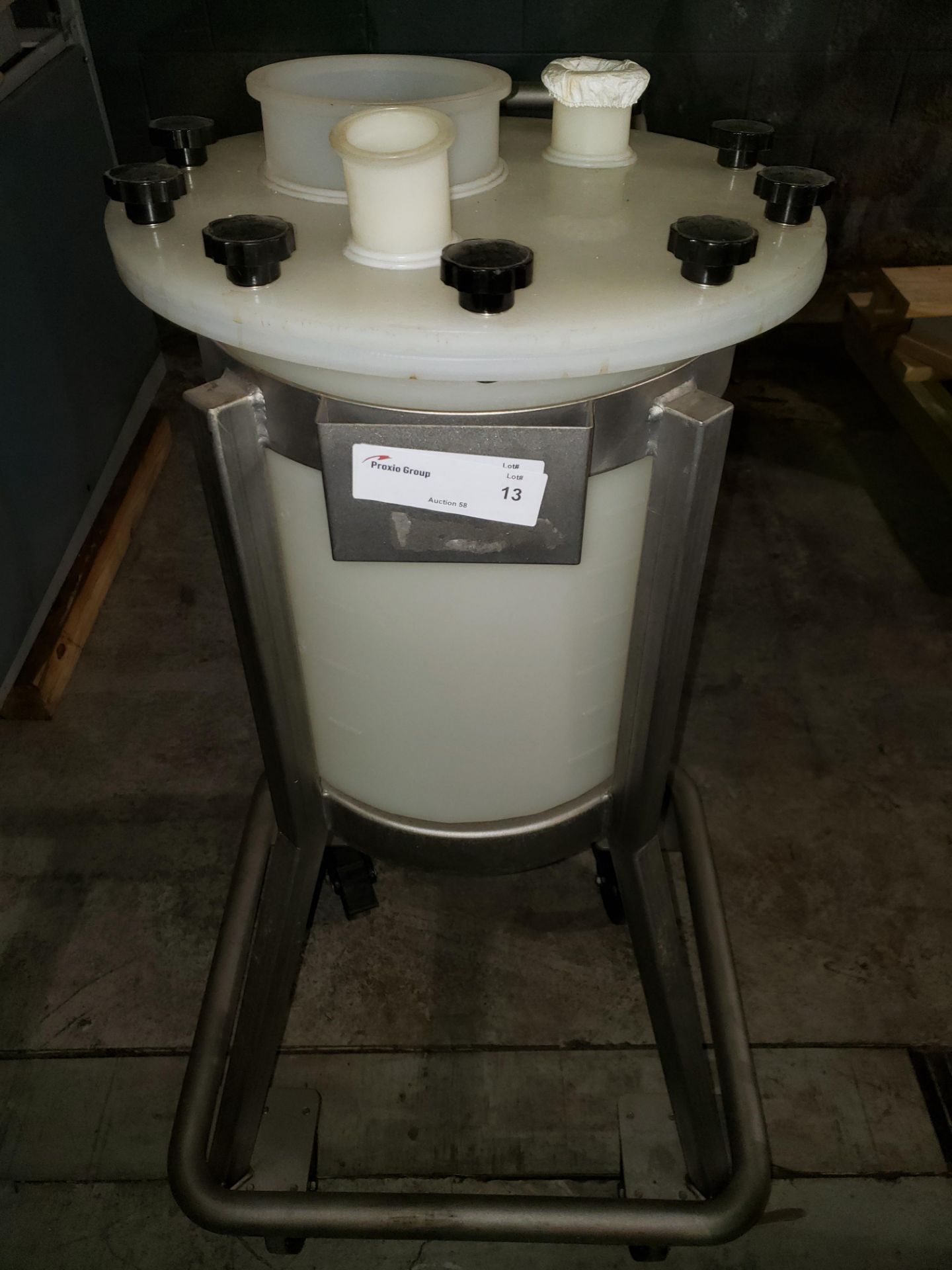 9 gallon plastic tank, approx. 12" diameter x 16" straight side, removable flat top, dish bottom, (