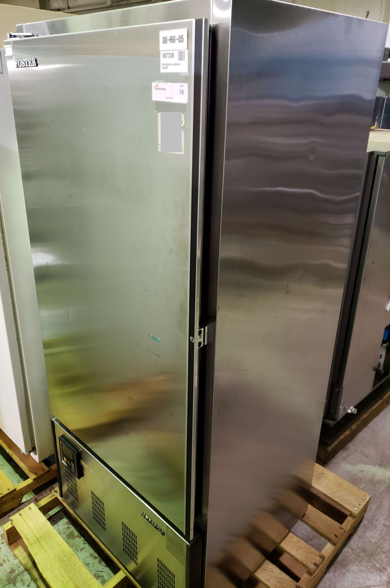 Foster freezer, modle HR-18-U(L), stainless steel construction, 48" high x 26"wide x 17" - Image 2 of 10