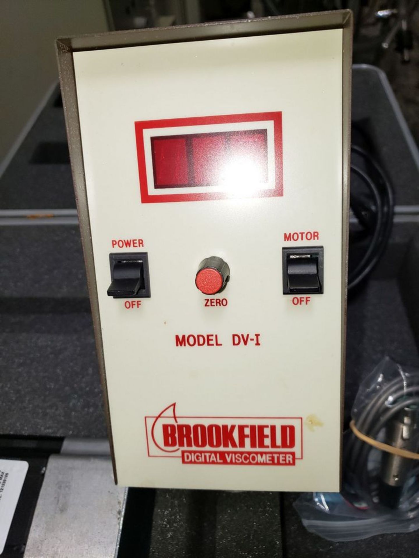 Brookfield Viscometer model DV1, no stand, in case. - Image 3 of 10