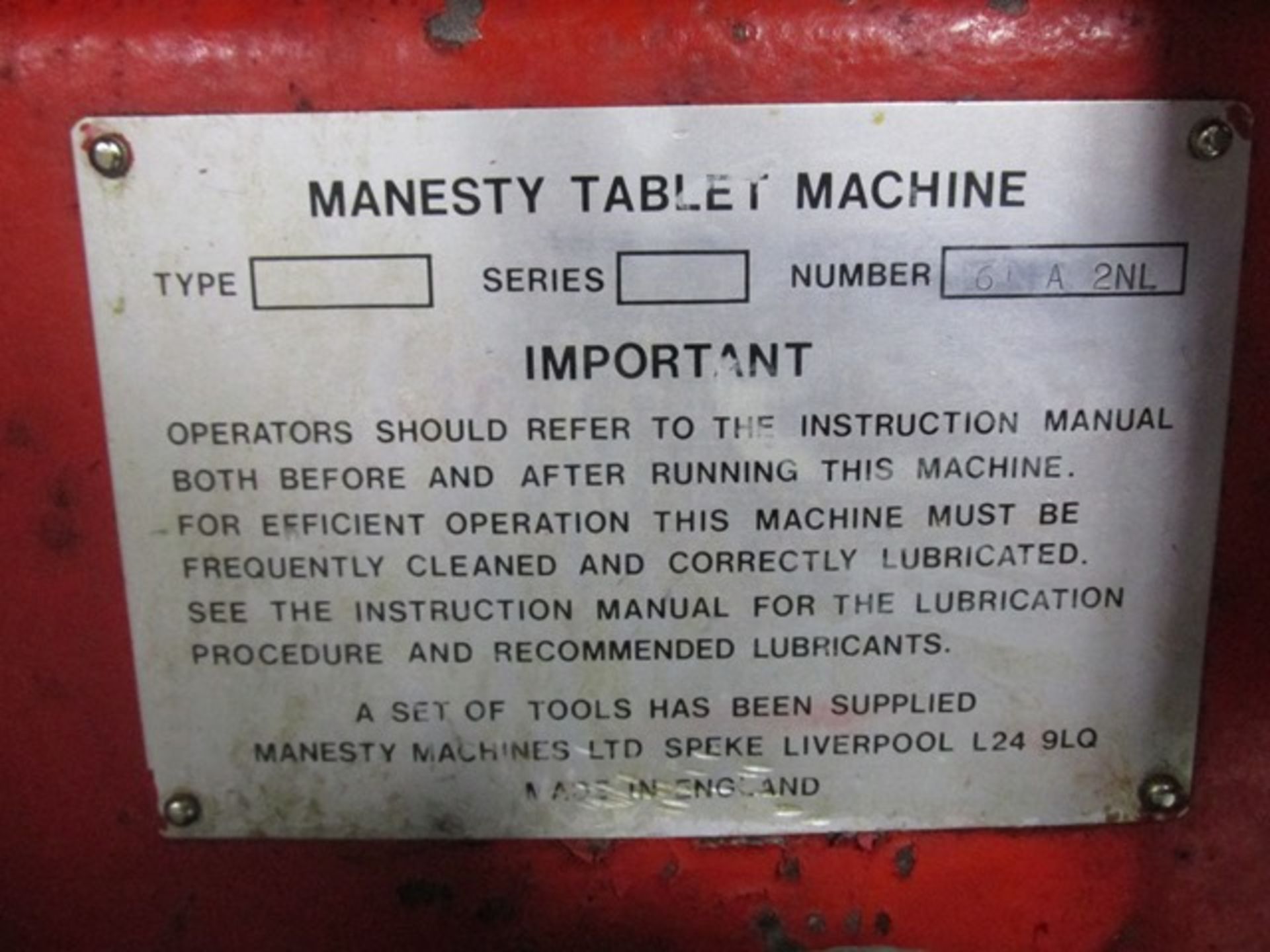 Manesty press rotary tablet press, model BB4, 35 station, 6.5 ton compression pressure, - Image 11 of 18