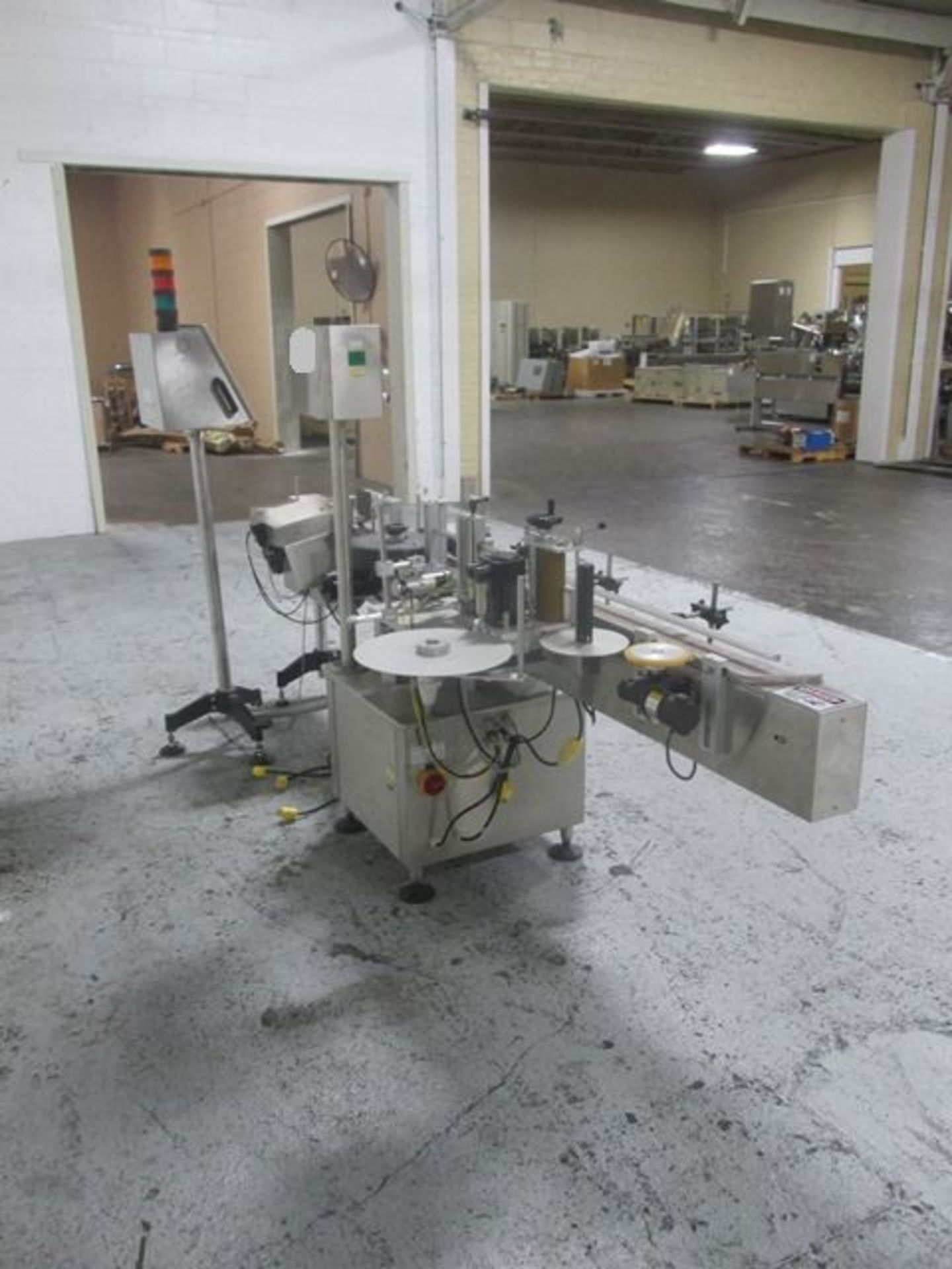 Used New Jersey wrap around labeler, model UNI300V-S007, with Optel vision system, model Optel - Image 4 of 14