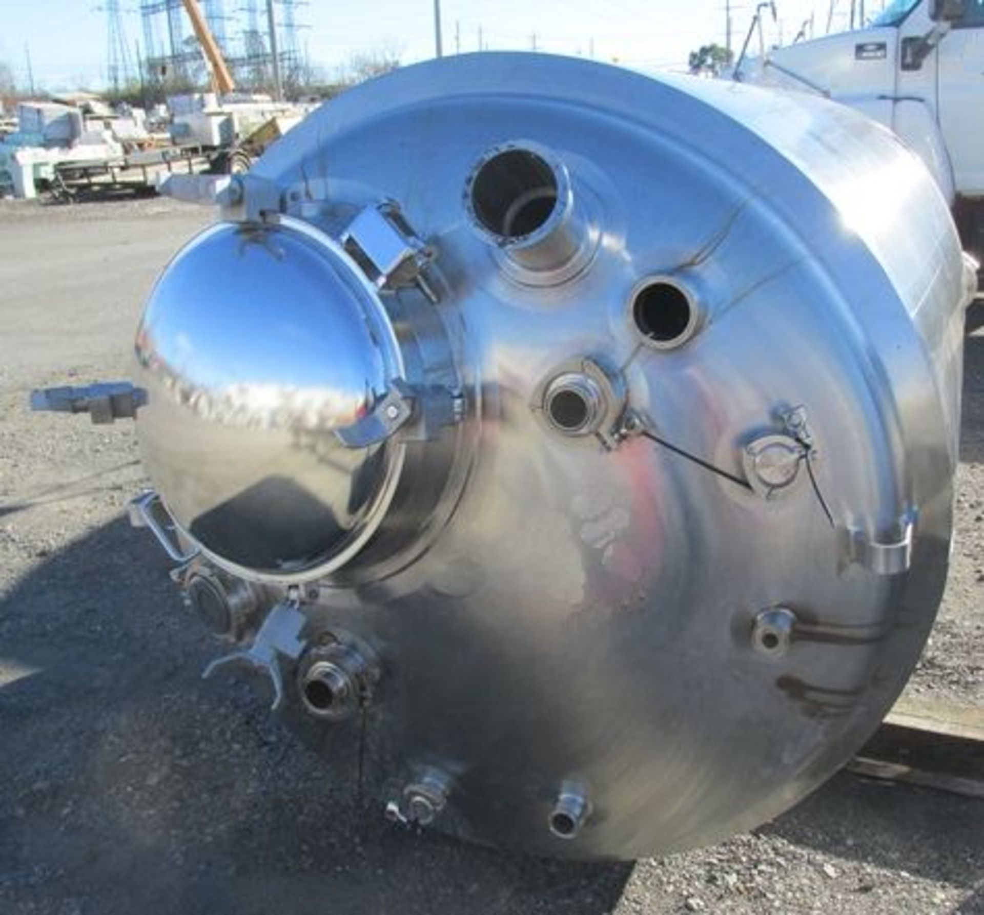 700 gallon DCI reactor, 316 stainless steel construction, approximately 48" diameter x 84" - Image 4 of 7