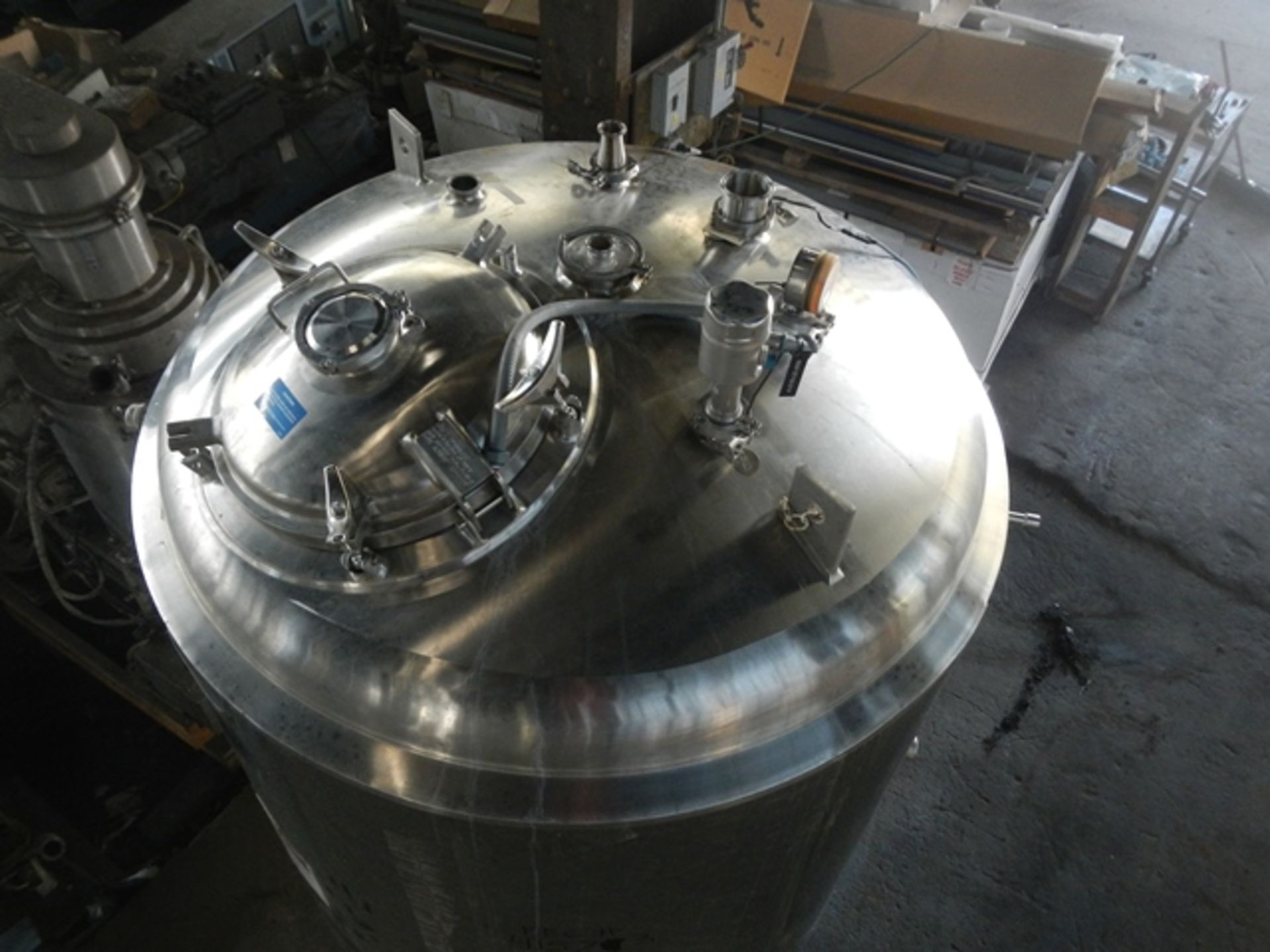 600 gallon Mueller holding tank, stainless steel construction - Image 3 of 4