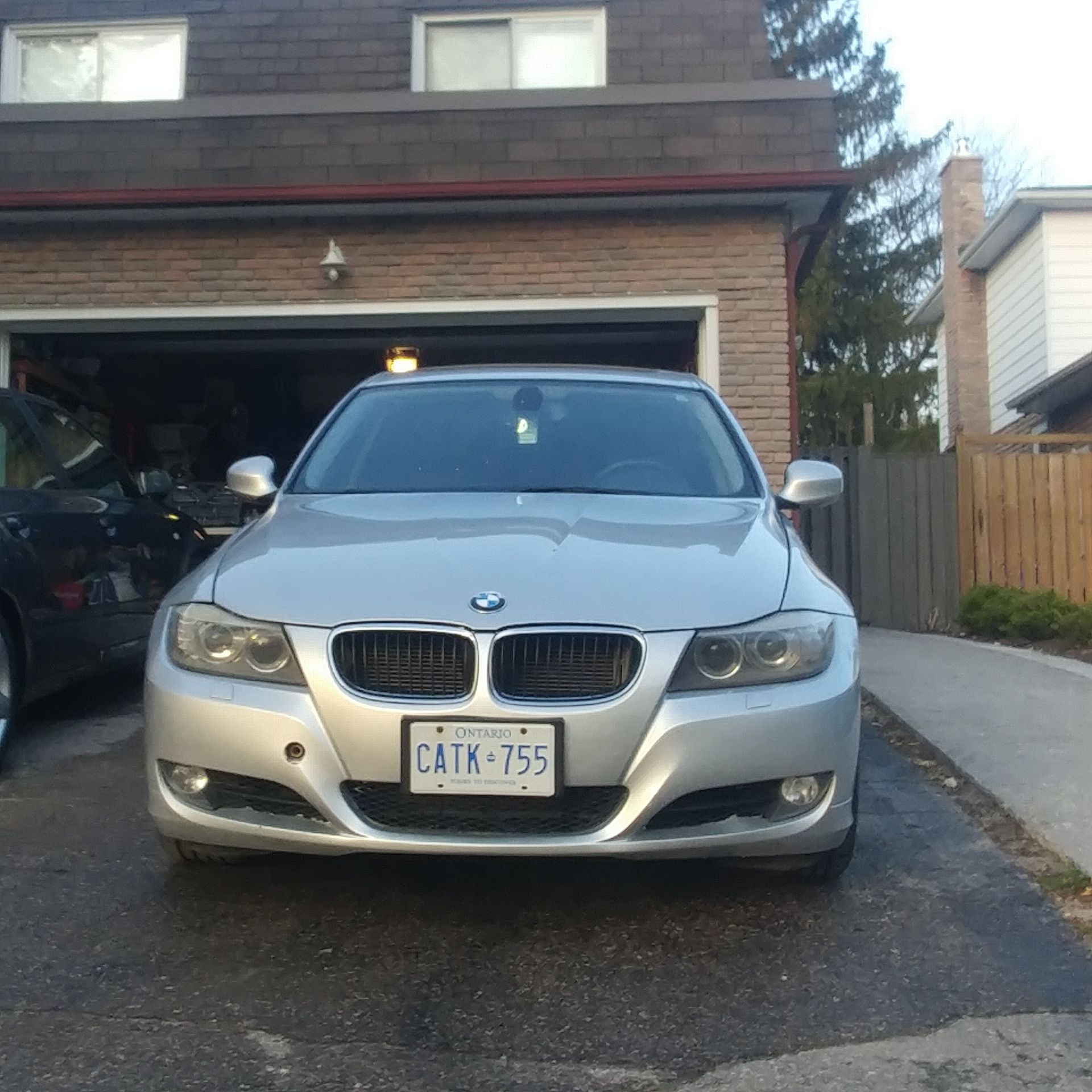 2011 BMW 328I X Drive Automobile, (190,500 KM)