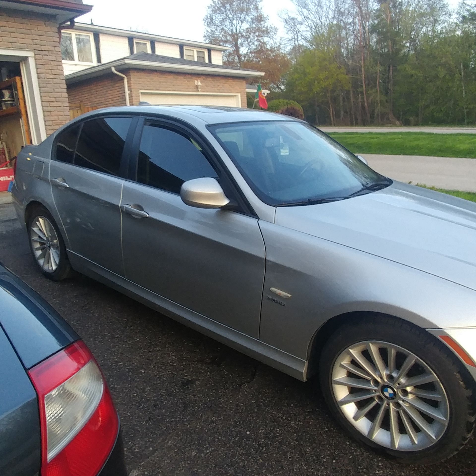 2011 BMW 328I X Drive Automobile, (190,500 KM) - Image 4 of 18