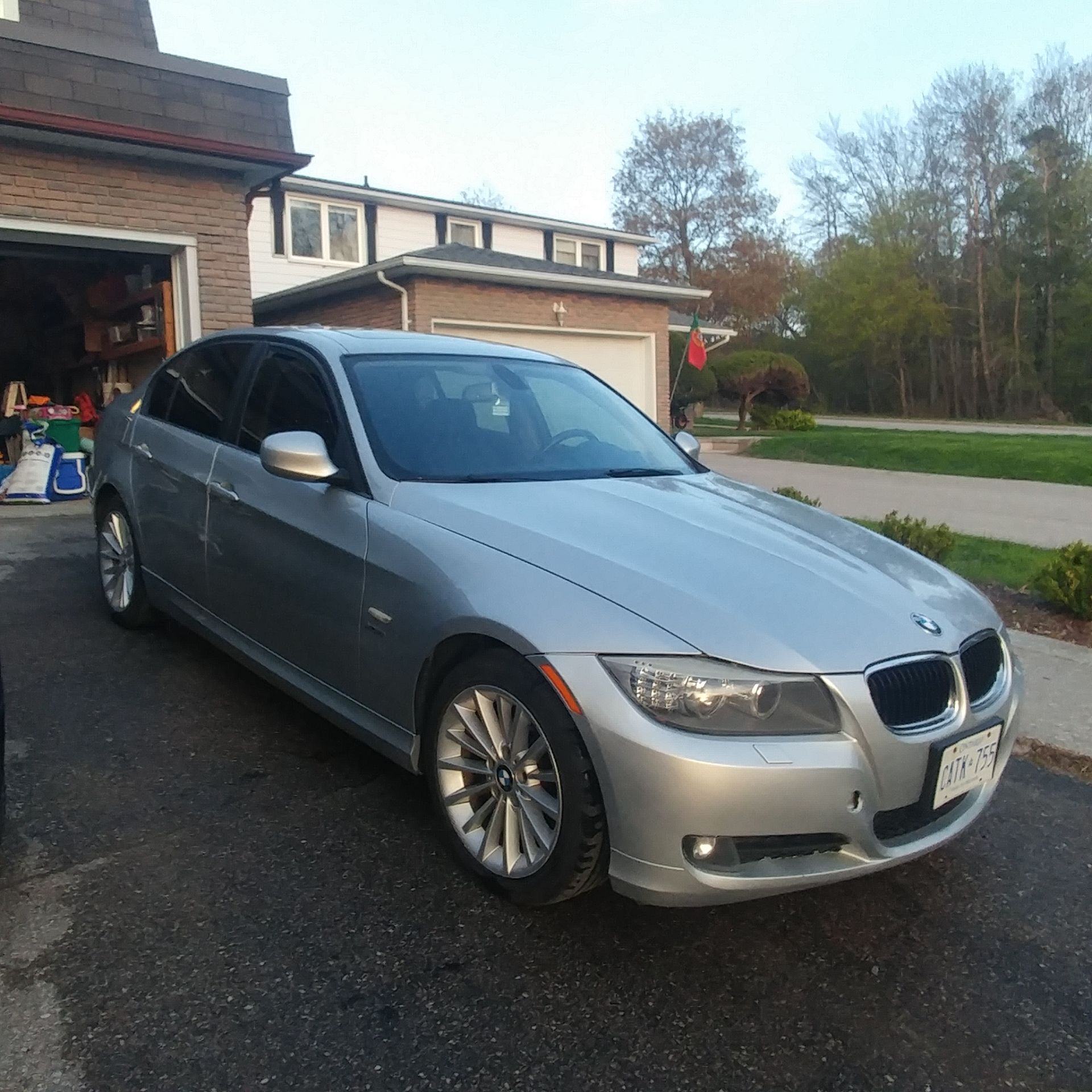 2011 BMW 328I X Drive Automobile, (190,500 KM) - Image 3 of 18