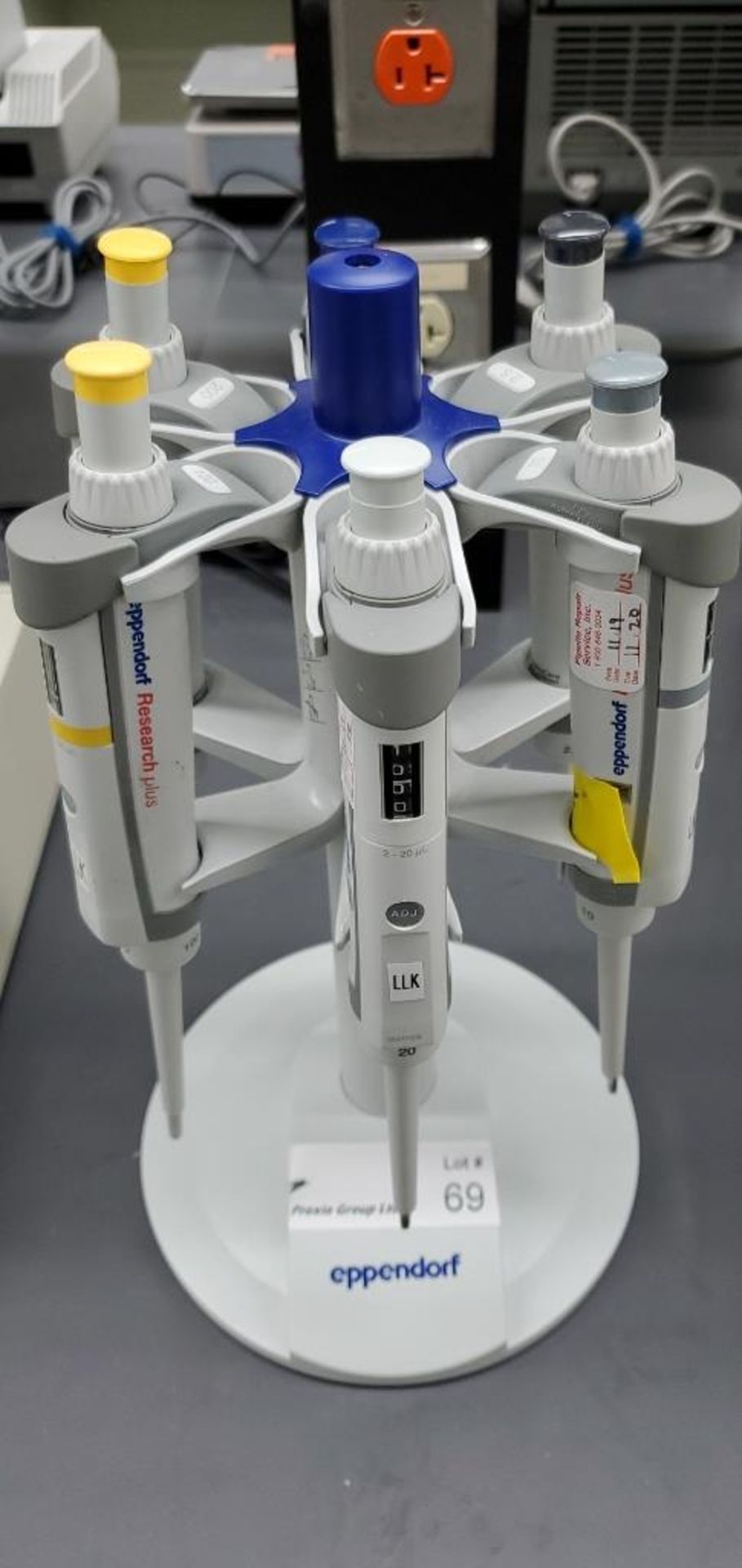 Eppendorf 7-Piece Pipette Set - Image 2 of 4