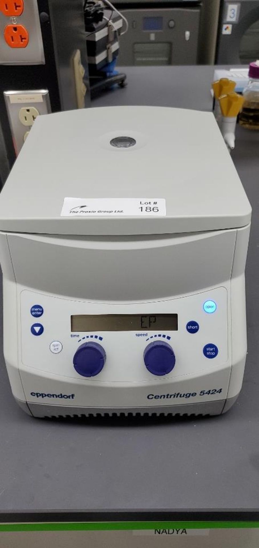 Eppendorf Model 5424 15,000 RPM Centrifuge