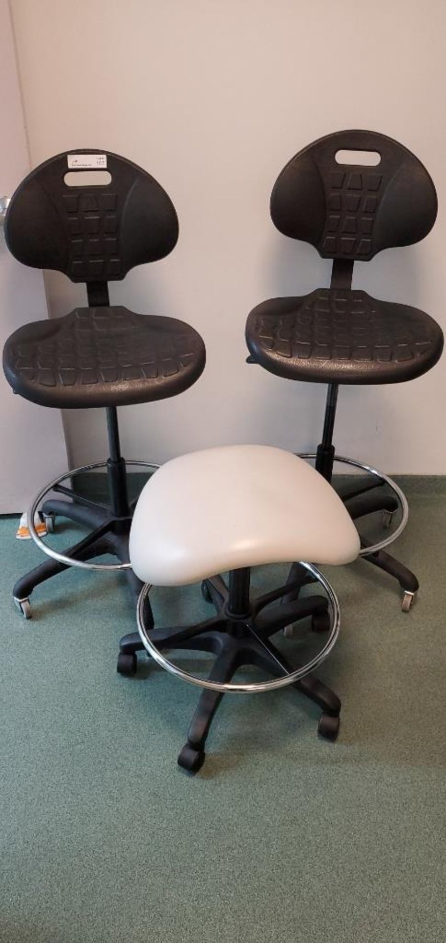 (2) VWR Adjustable Height Lab Chairs, (1) Stool - Image 2 of 5