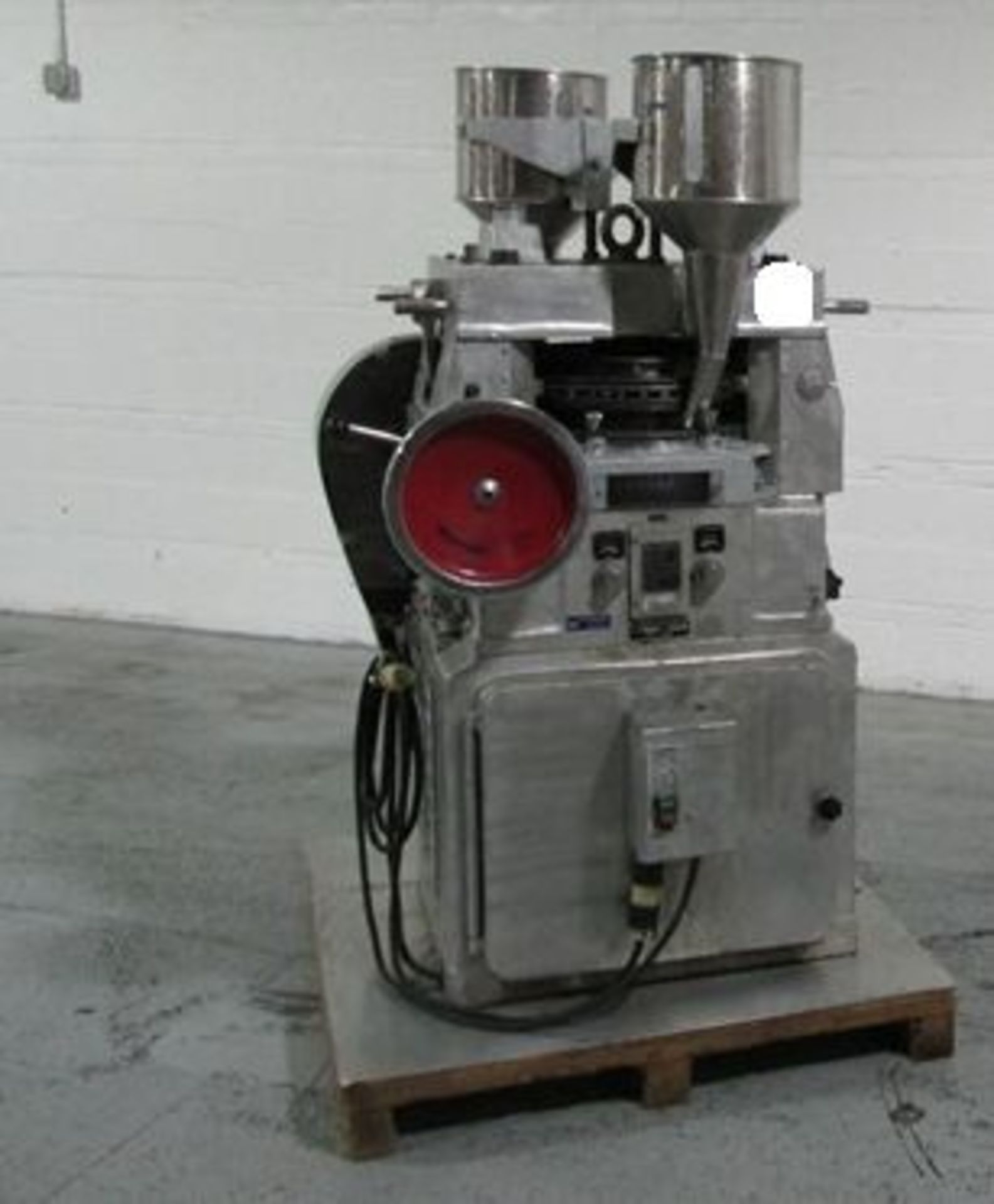 ZP rotary tablet press, model ZP37, 37 station