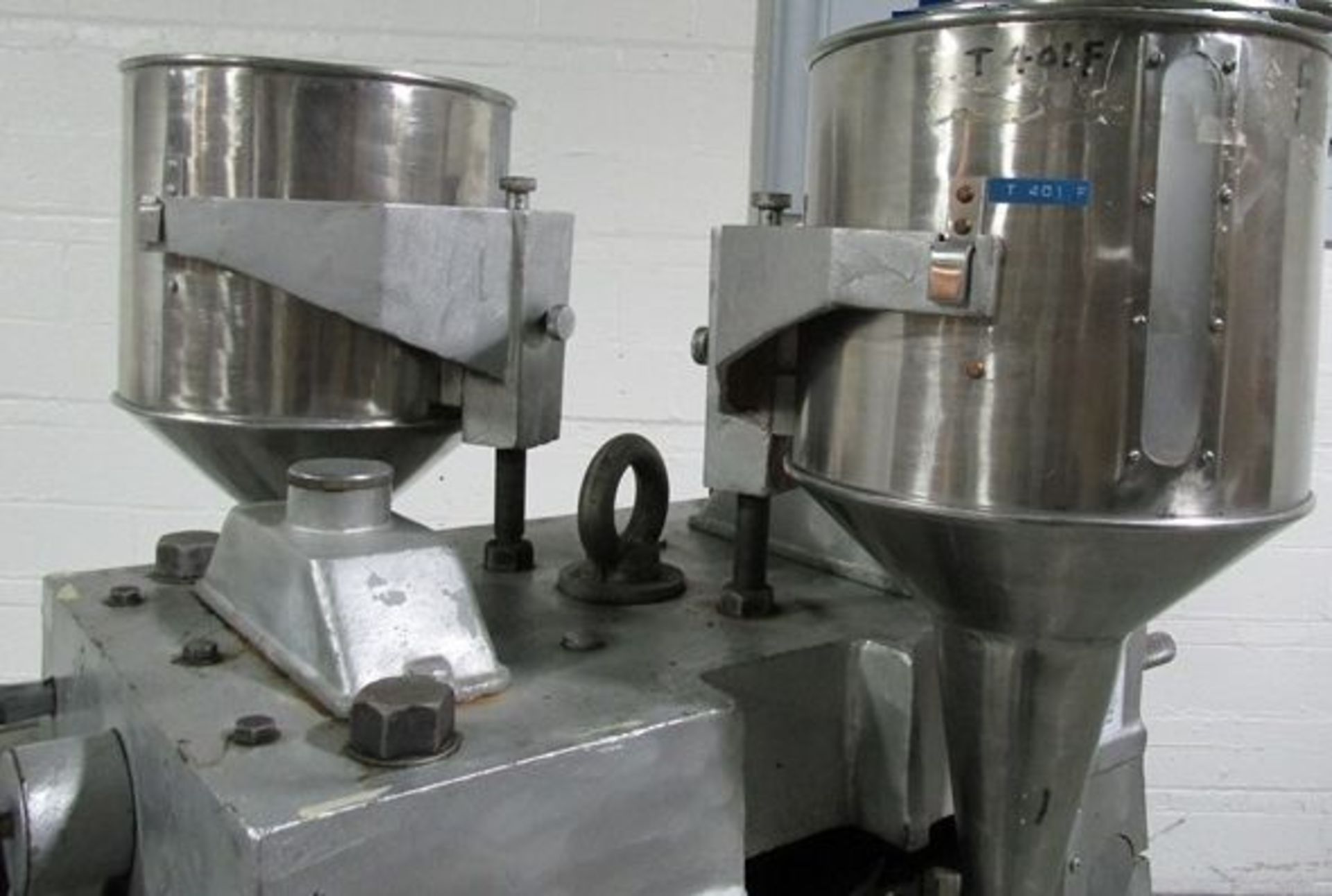 ZP rotary tablet press, model ZP37, 37 station - Image 6 of 11