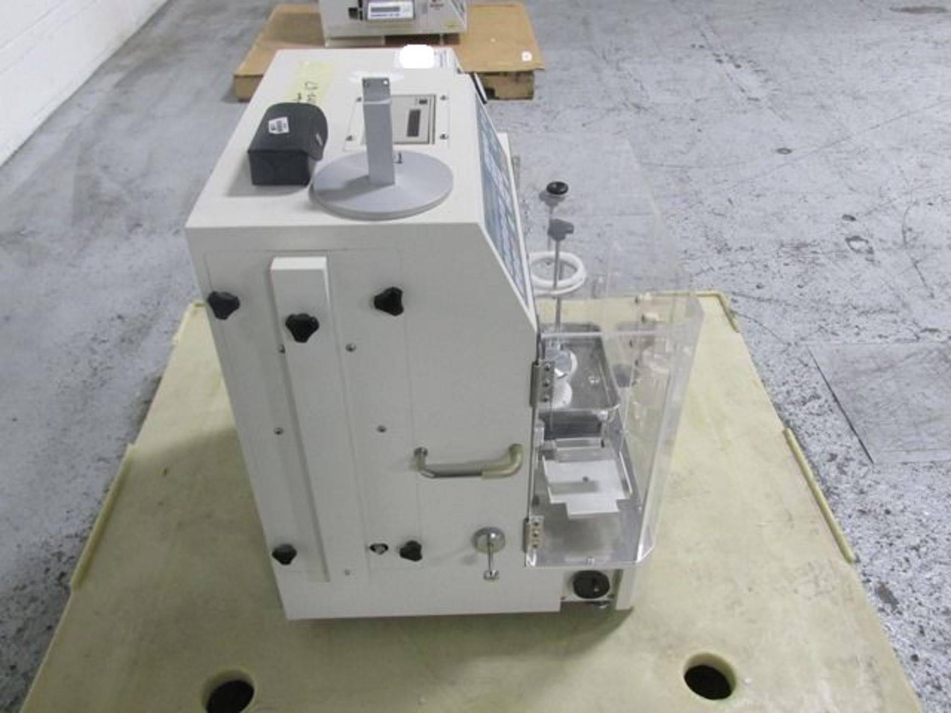 Hosokawa Powder Tester, model PT-N, serial# 915131, built 1991 - Image 4 of 9