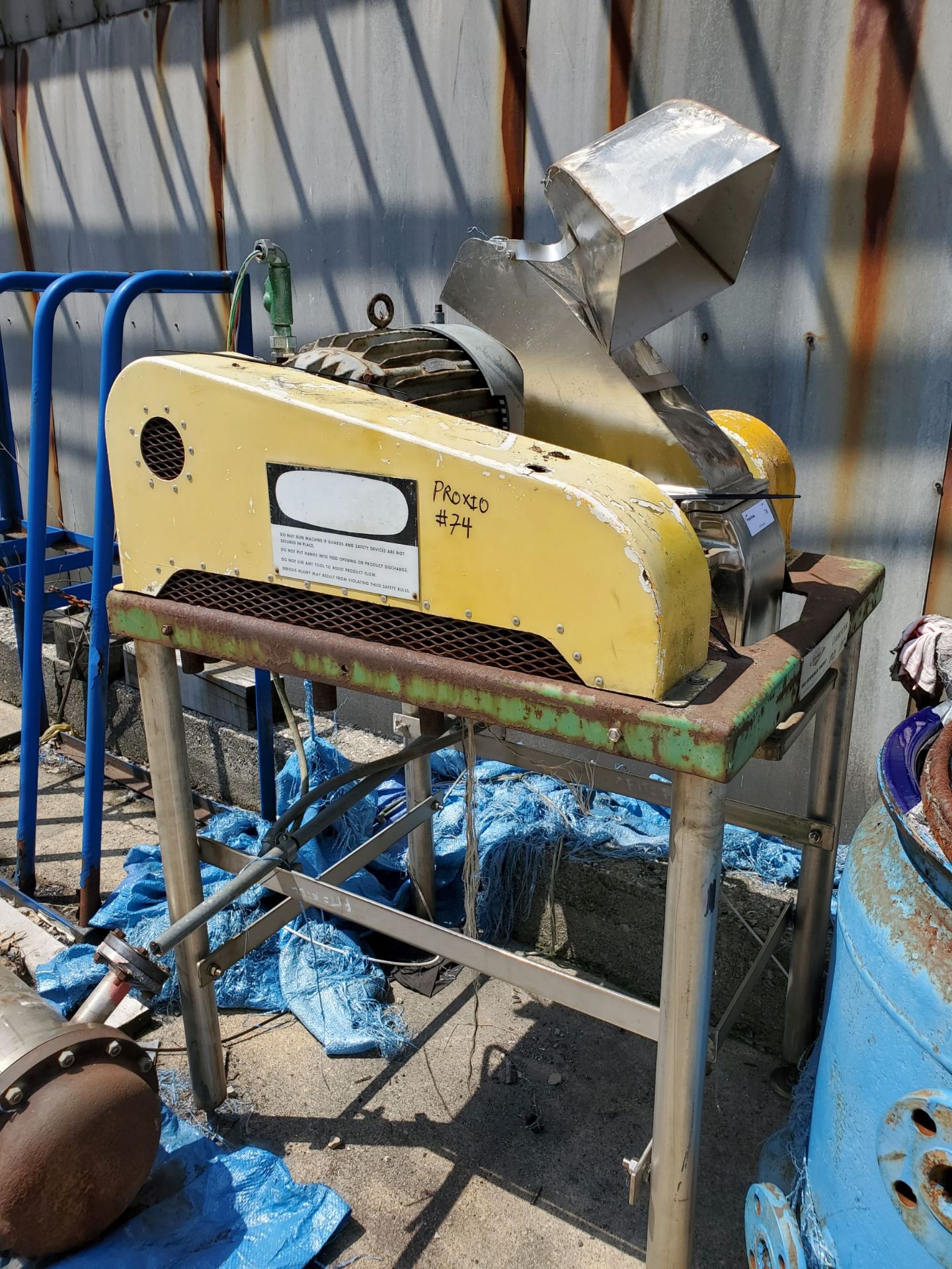 Fitzpatrick Fitzmill, model DAS06, 10HP Explosion Proof electric motor, fixed knives, gravity fed,