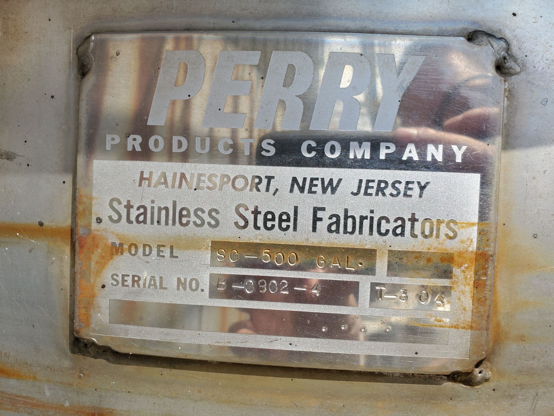 Perry Products Stainless Steel Tank, approx 500 gallon, 304 Stainless steel, SN B-0802-4, Model SC- - Image 2 of 3