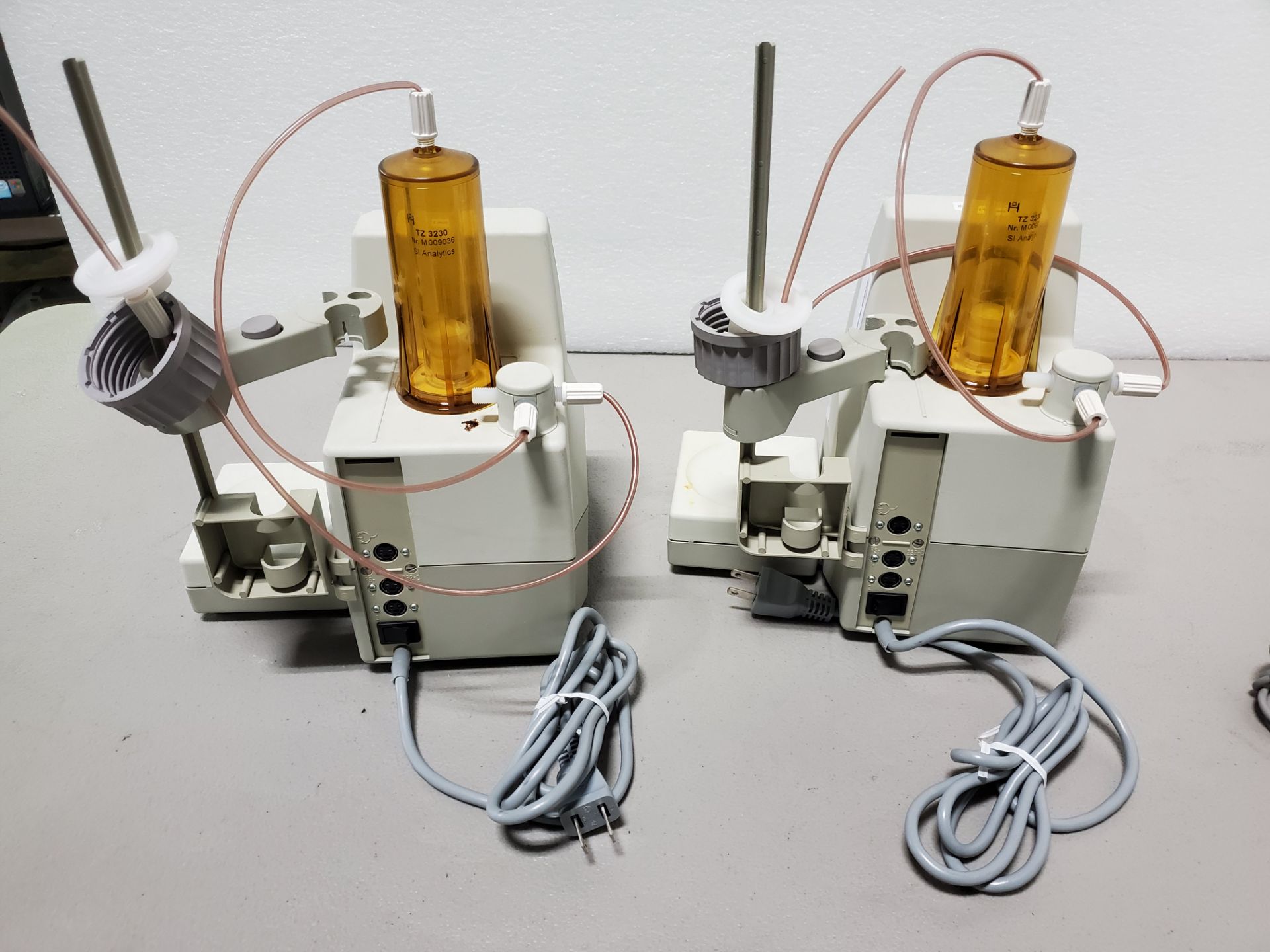 Lot of (2) Titronic Universal Titrators - Image 2 of 5