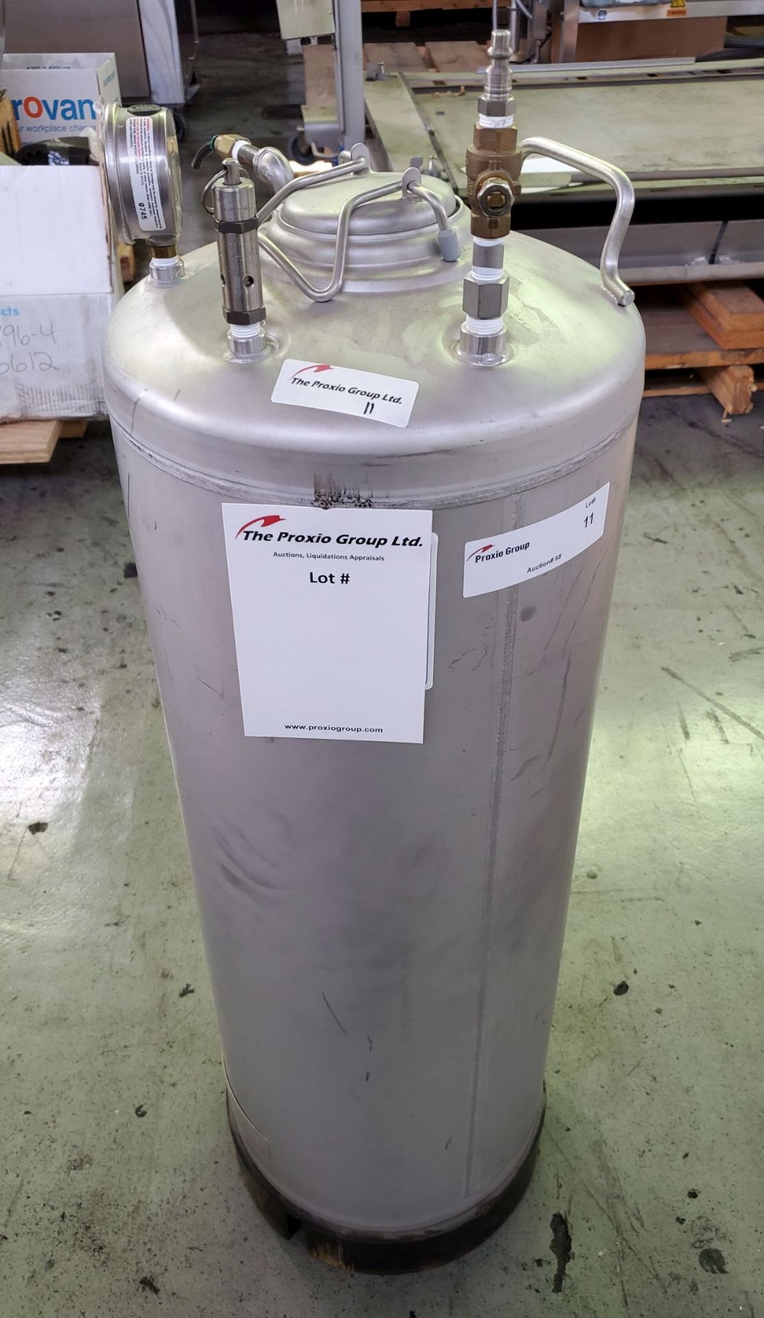 Alloy Products 316L stainless steel tank, 12" diameter x 29" straight side, rated 170 psi, serial#