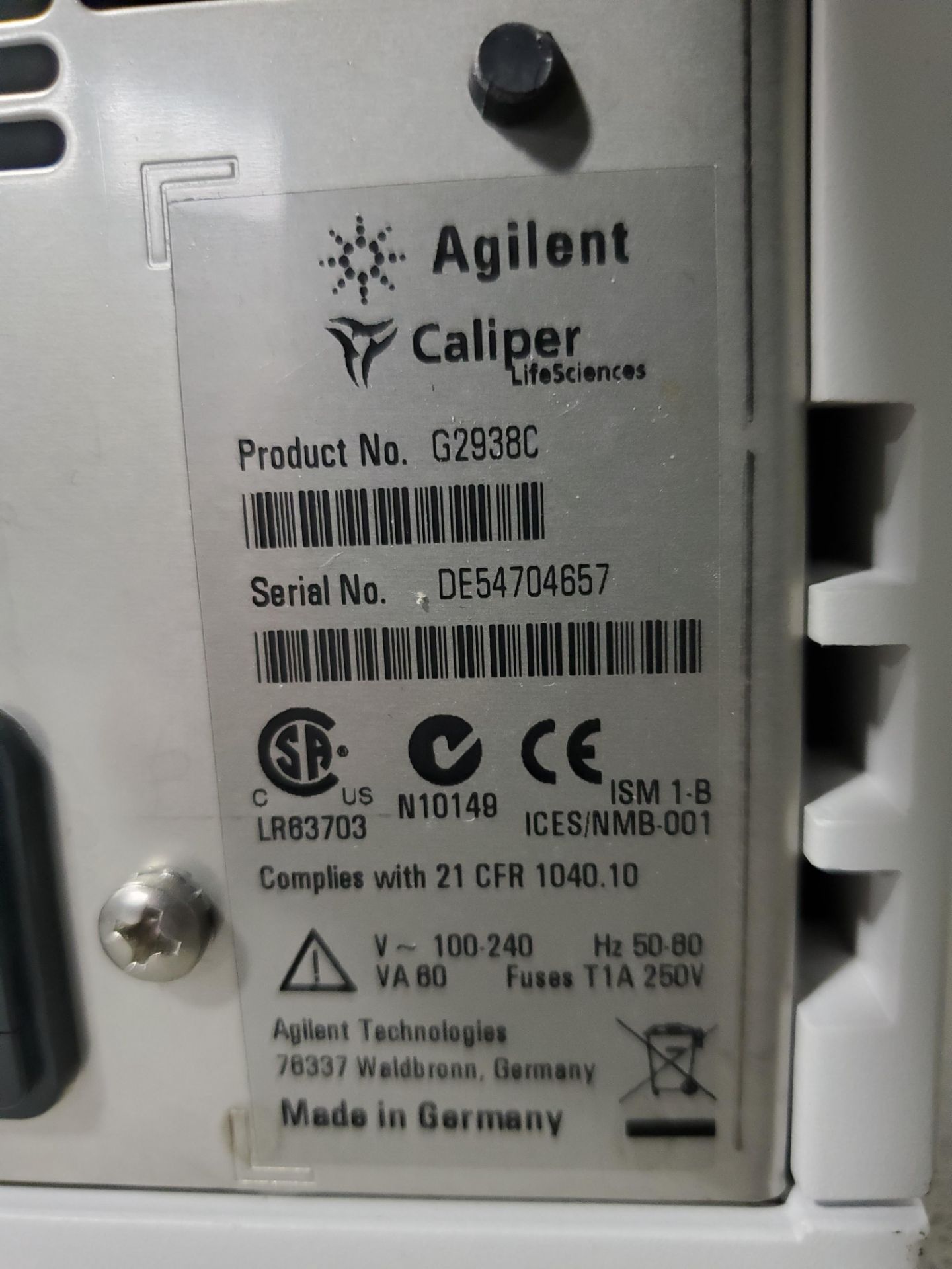 Agilent Bioanalyzer, Model 2100, using the LabChip system, with Bayonet cartridge, chip priming - Image 5 of 7