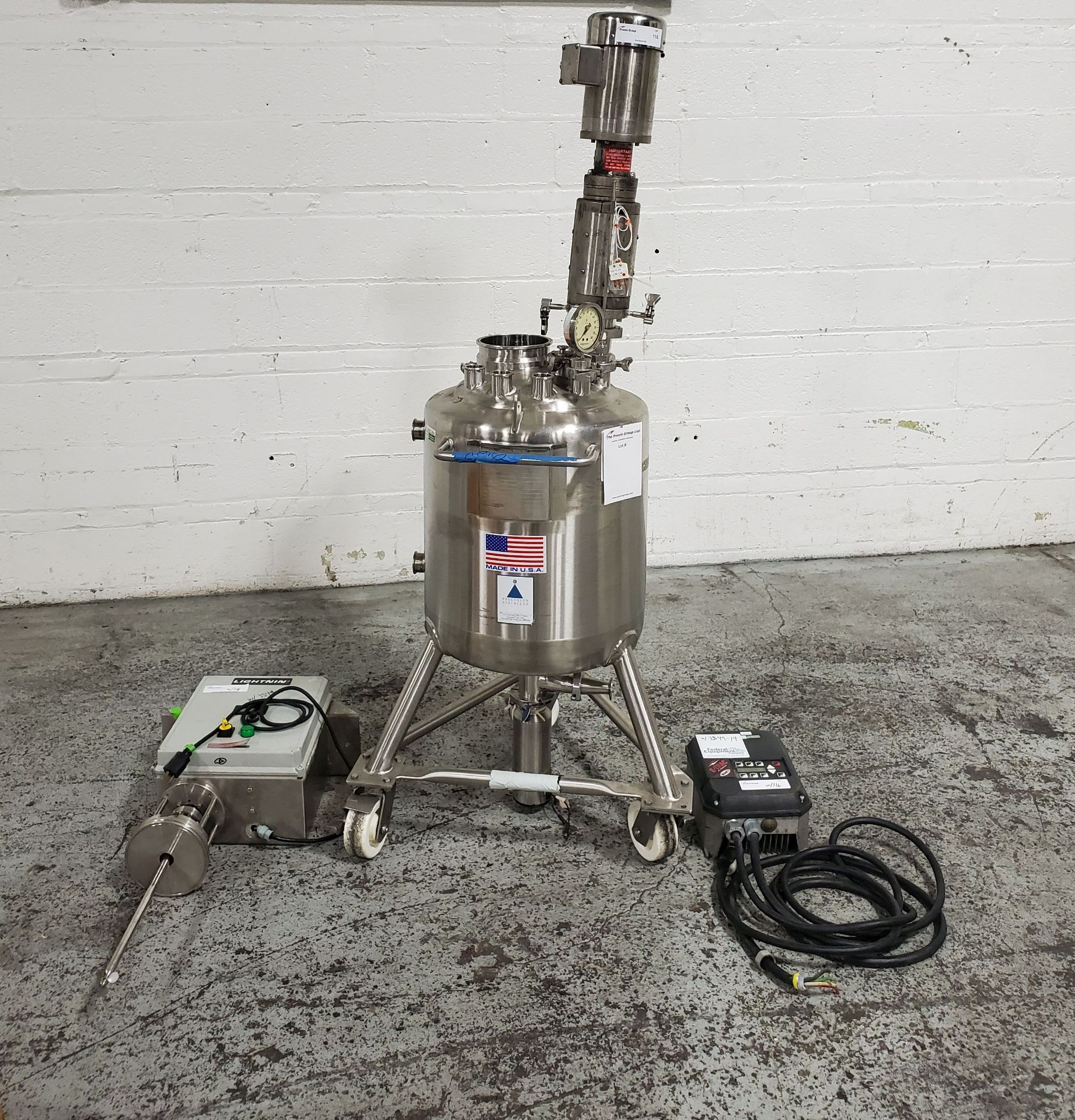 50 liter Precision reactor, 316L stainless steel construction, 13" diameter x 18" straight side,